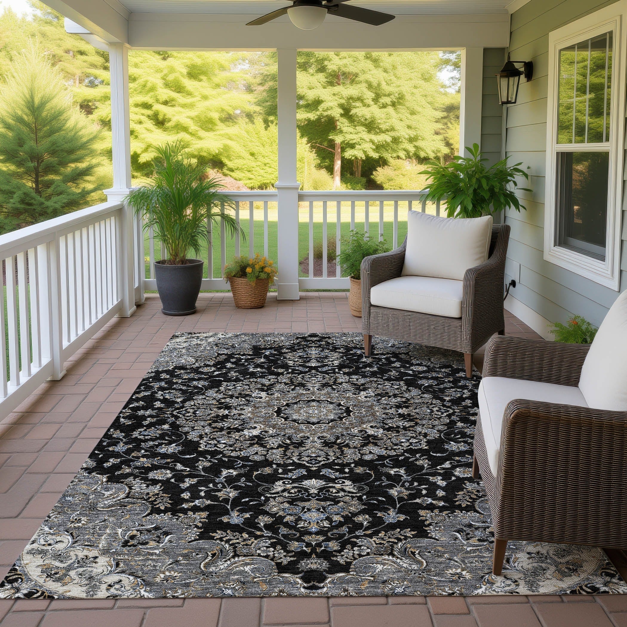 Machine Washable Indoor Outdoor Traditional Niko Chantille Rug