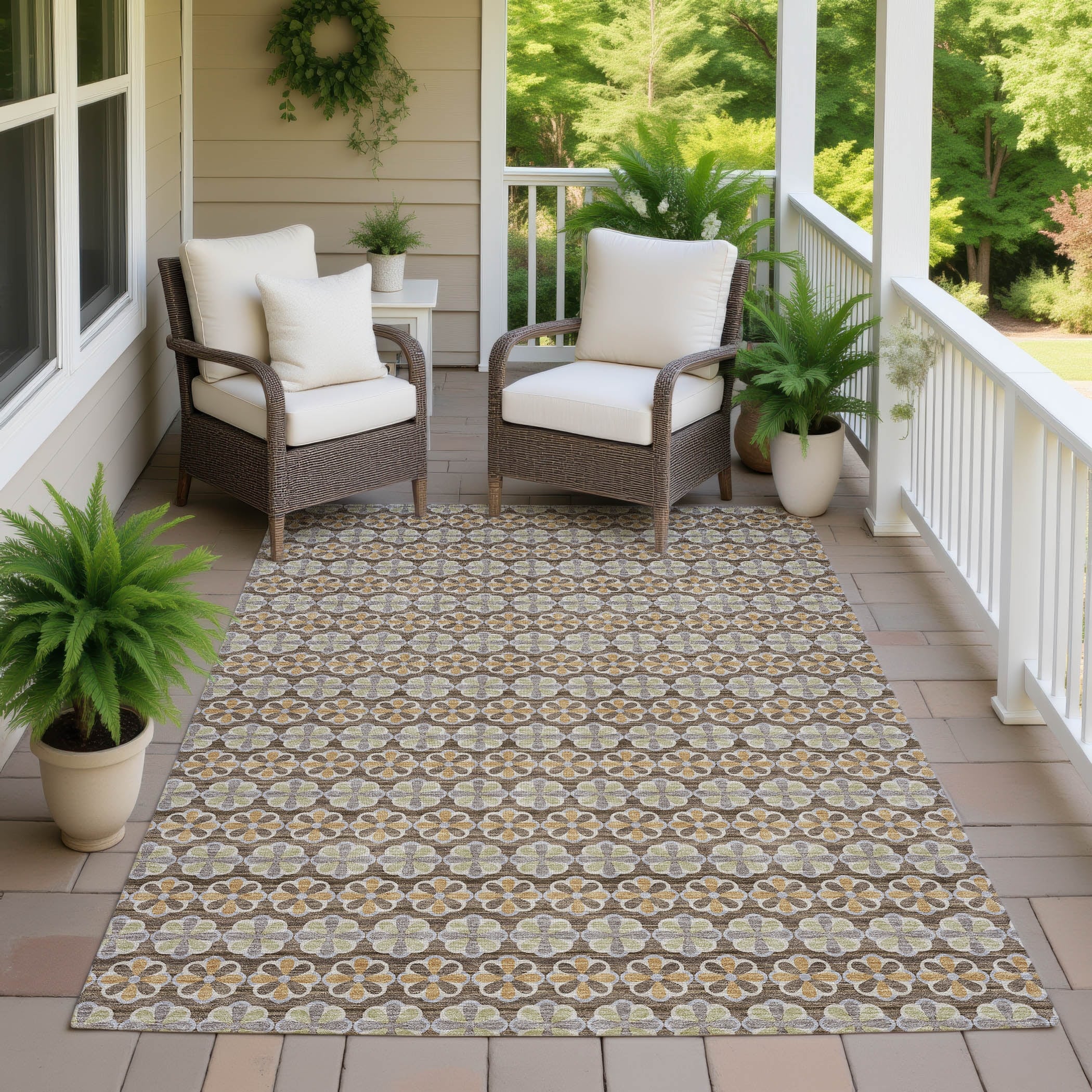 Machine Washable Indoor Outdoor Transitional Walsh Chantille Rug