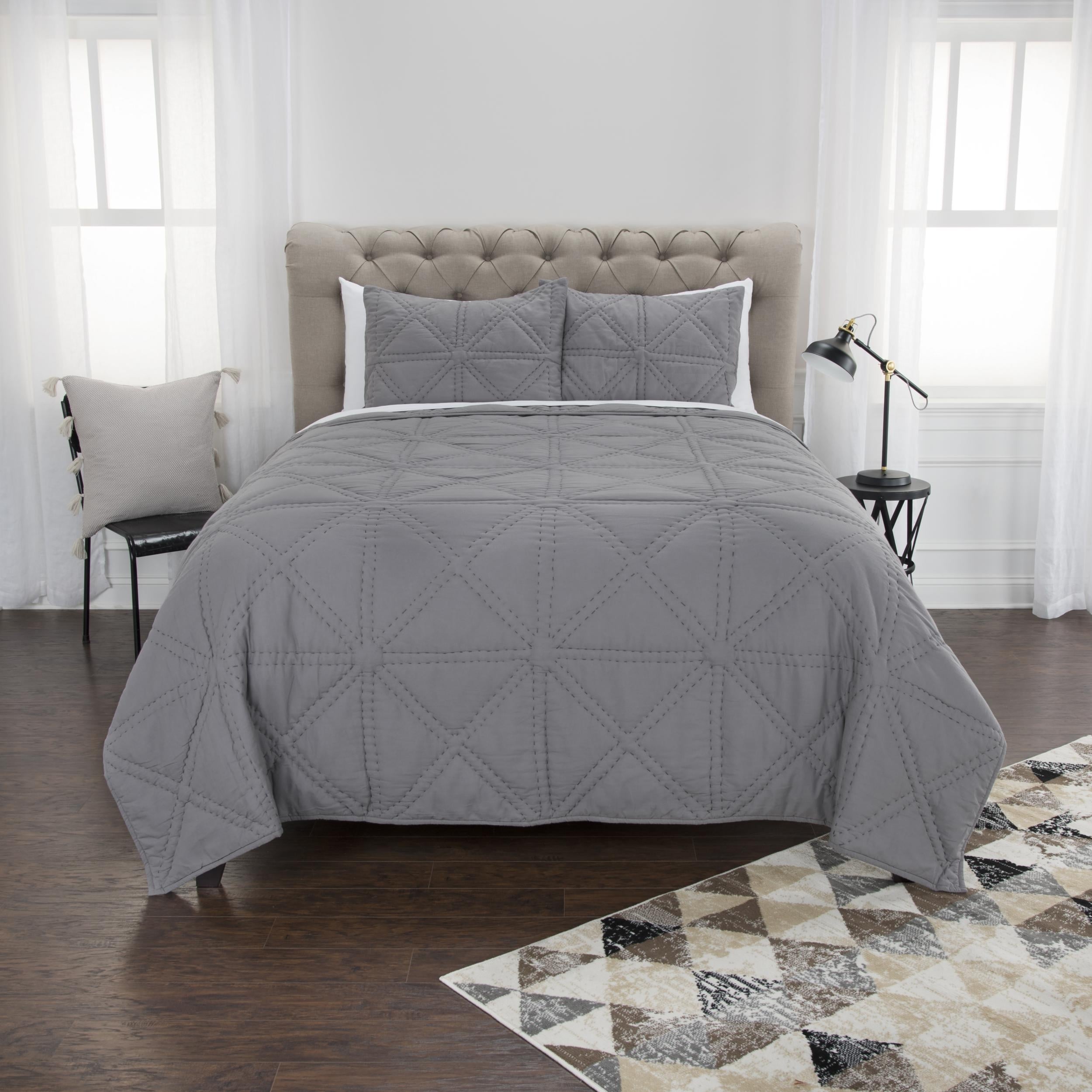 Maddux Place Simpson Grey Hand Quilted Cotton 3 Piece Quilt Set King Size