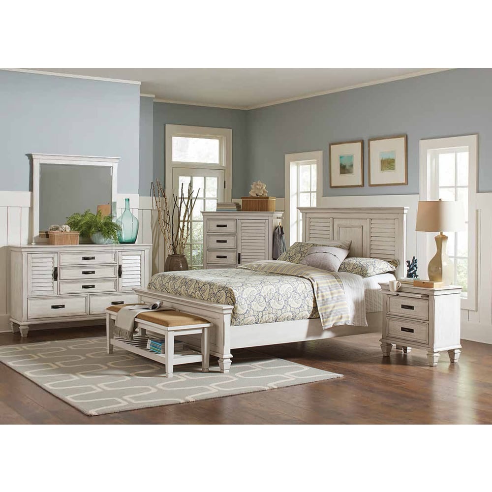 Madeline Antique White 5 Piece Bedroom Set
