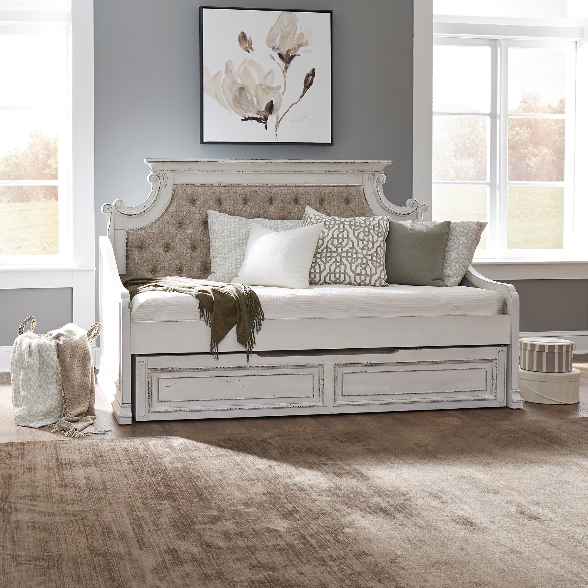 Magnolia Manor Antique White Twin Trundle Bed