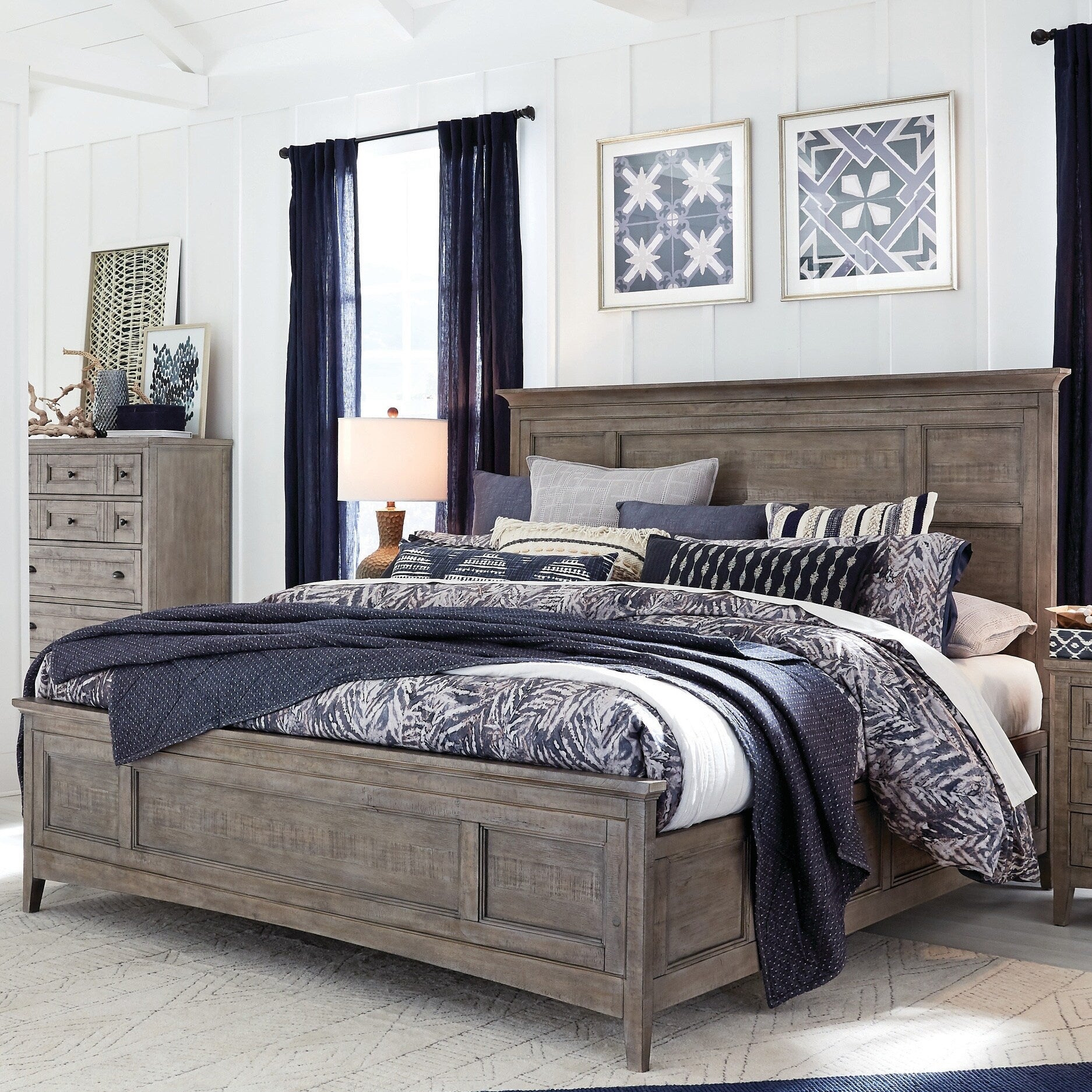 Magnussen B4805 Paxton Place Complete Panel Storage Bed