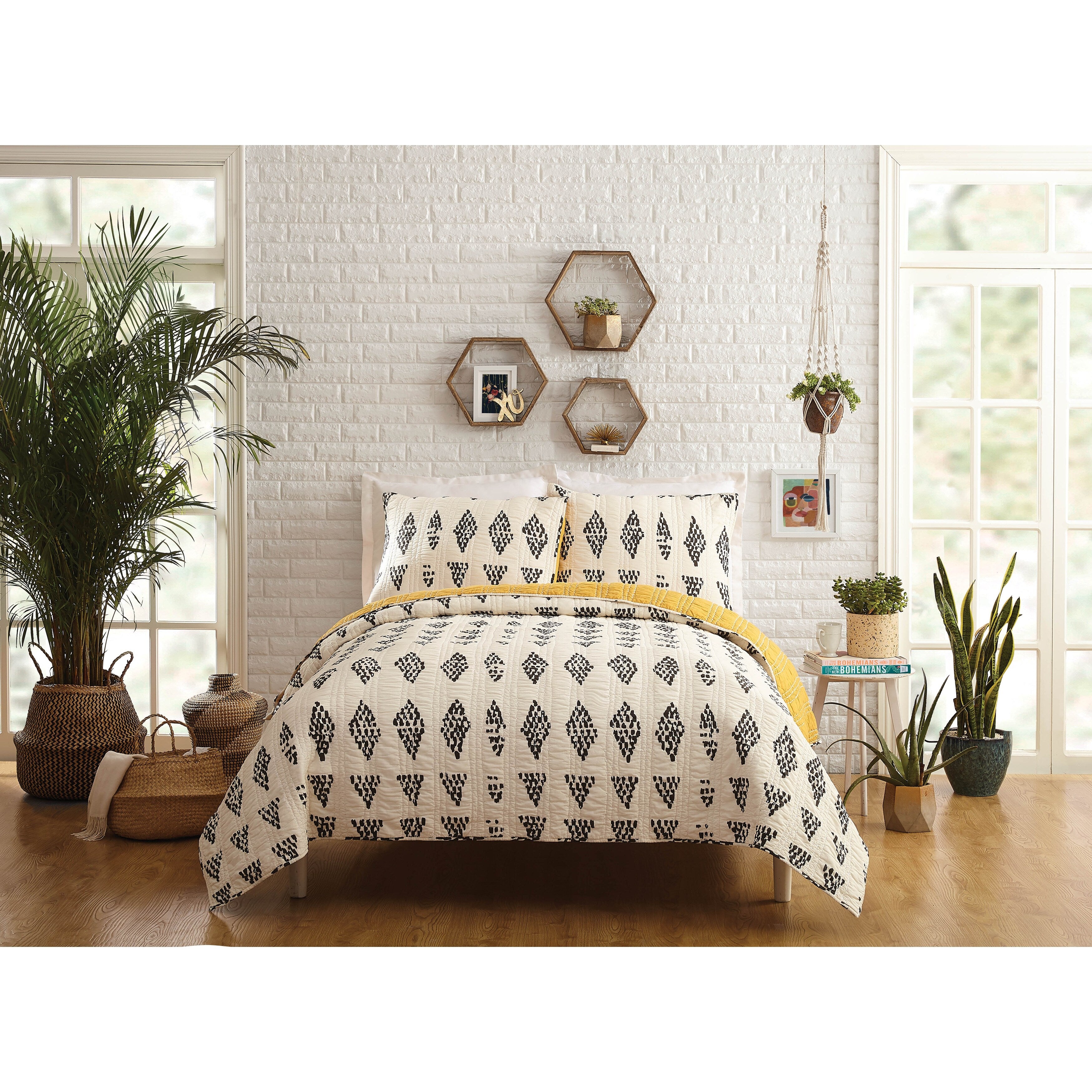 Makers Collective Prosperity Full Queen Quilt Set 3 Pieces