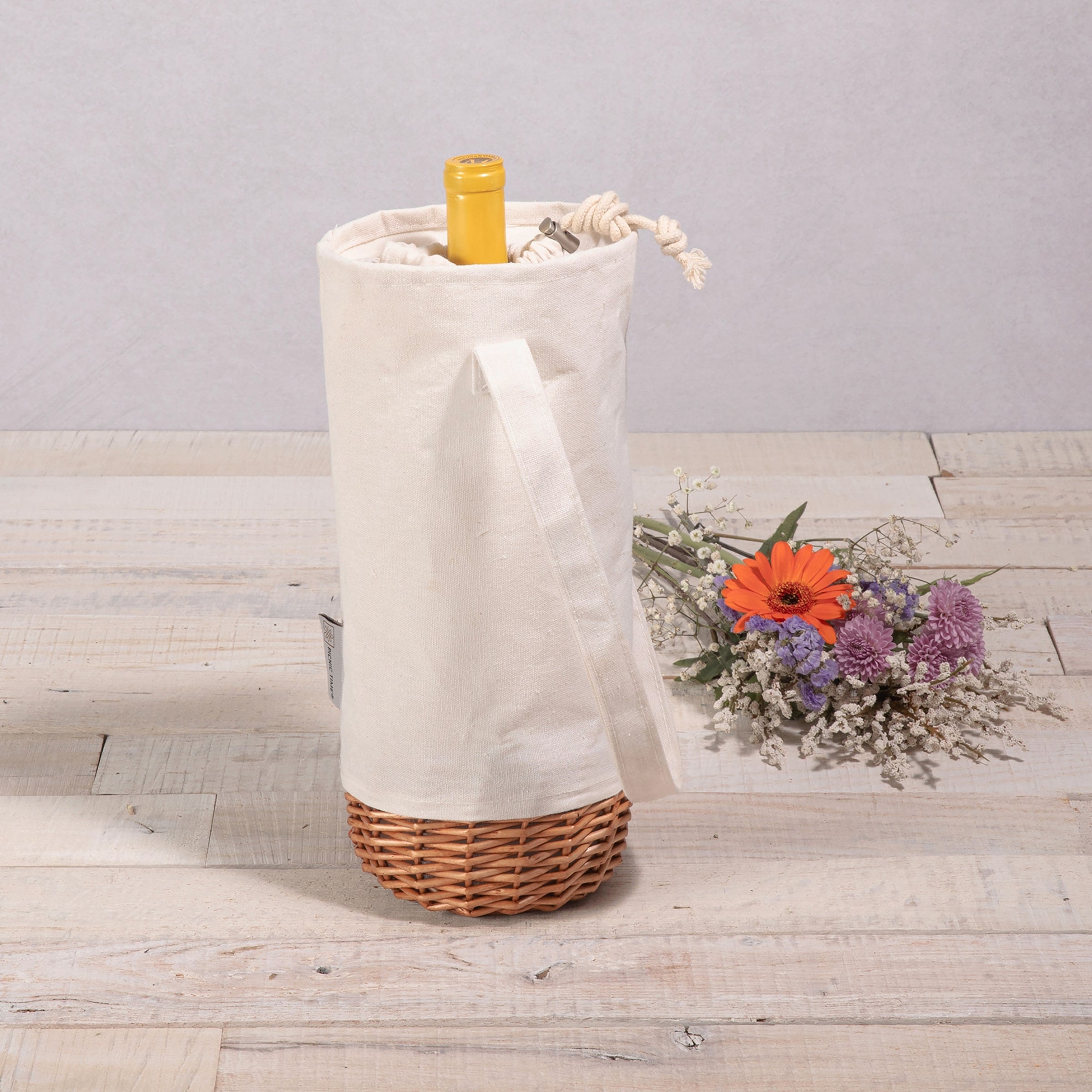 Picnic Time Malbec Insulated Canvas And Willow Wine Bottle Basket Beige Canvas 5.25 X 5.25 X 13
