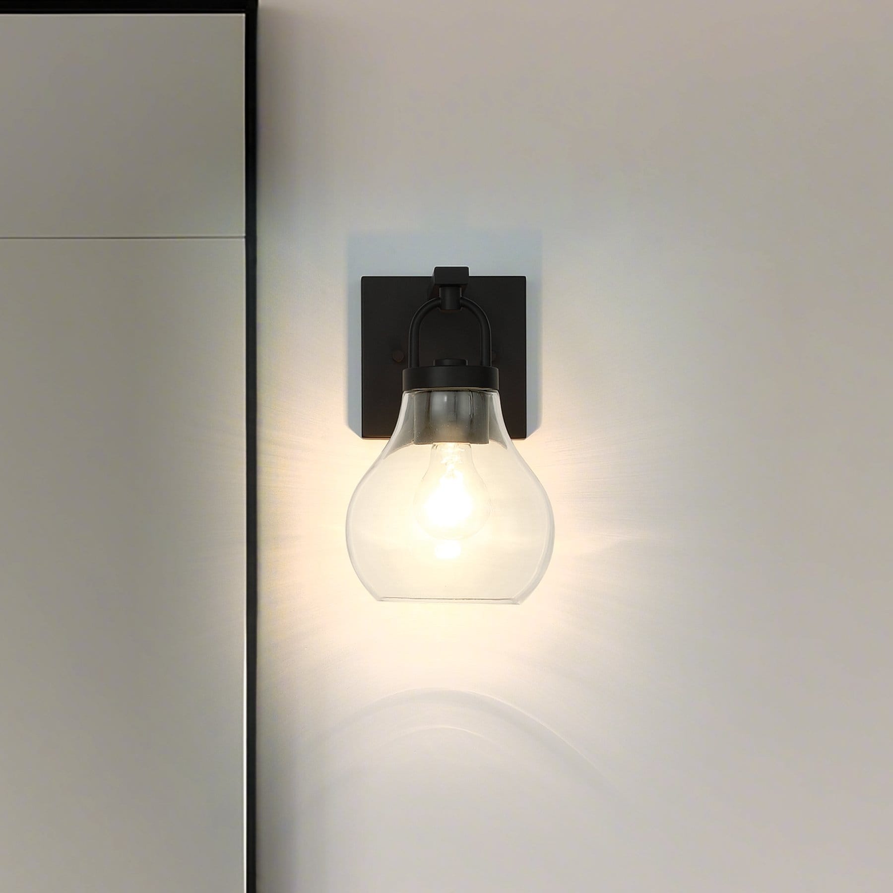 Mansfield 6 Inch 1 Light Matte Black Vanity Light With Clear Glass Shade