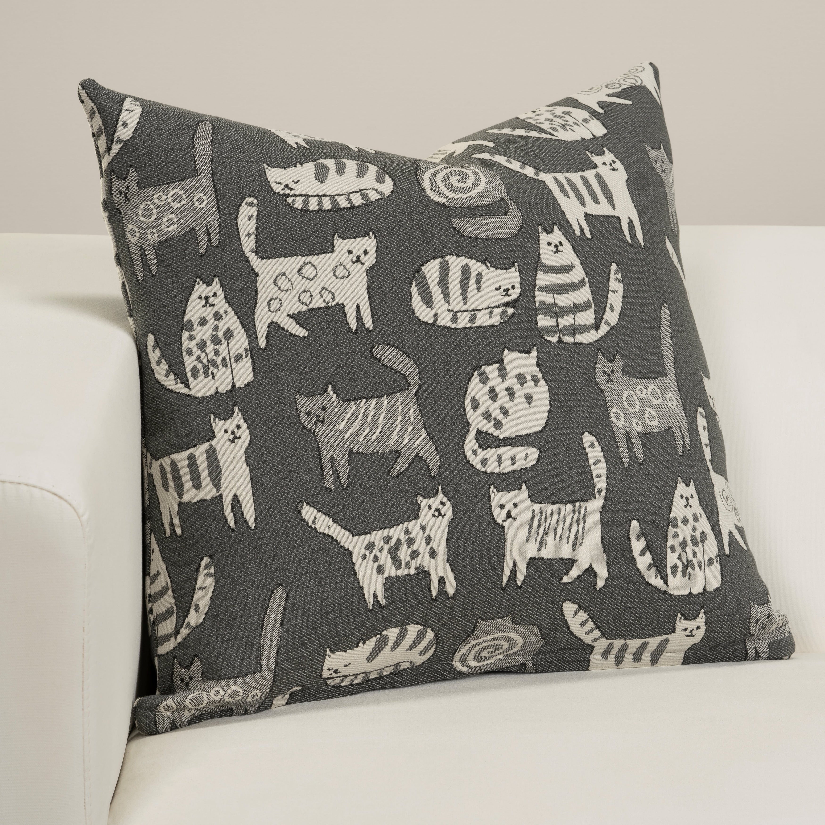 Meow Designer Throw Pillow