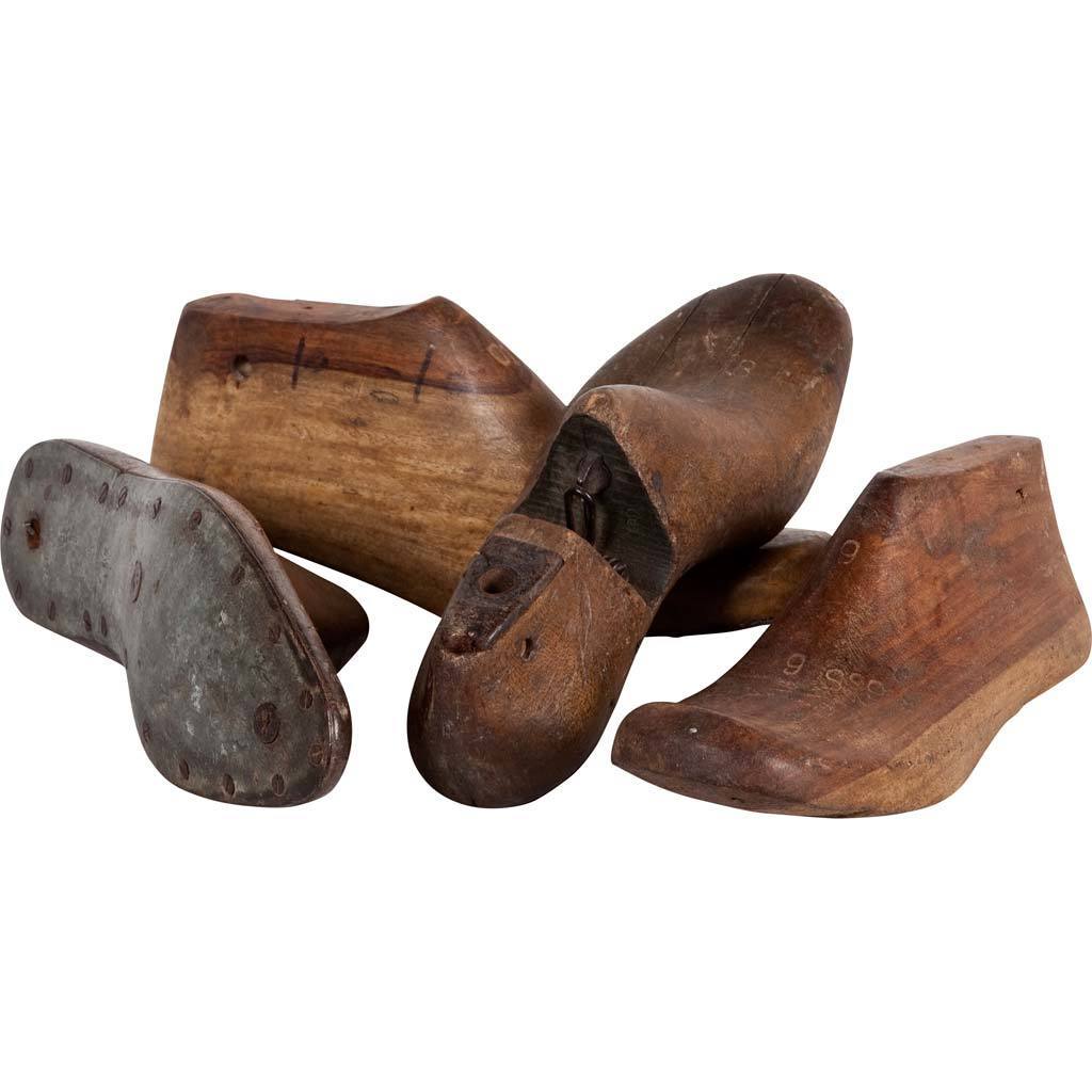 Mercana Mercana Wooden Shoe Set Of 4 Brown Wood Accent Piece