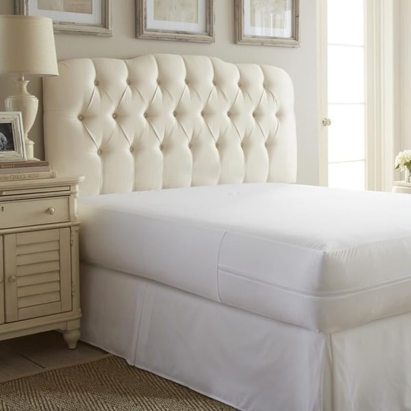 Merit Linens Zippered White Bed Bug Mattress Encasement