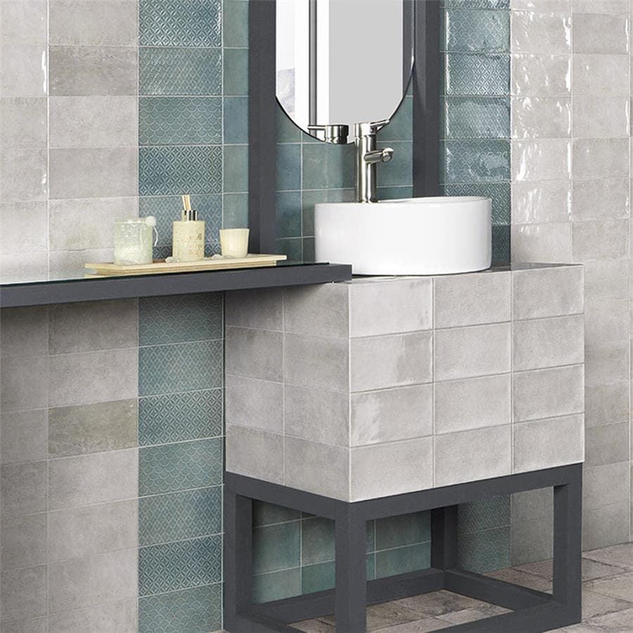 Somertile Camden D Cor Emerald 4X8 Inch Ceramic Wall Tile 50 Tiles 11.9 Sqft. Case