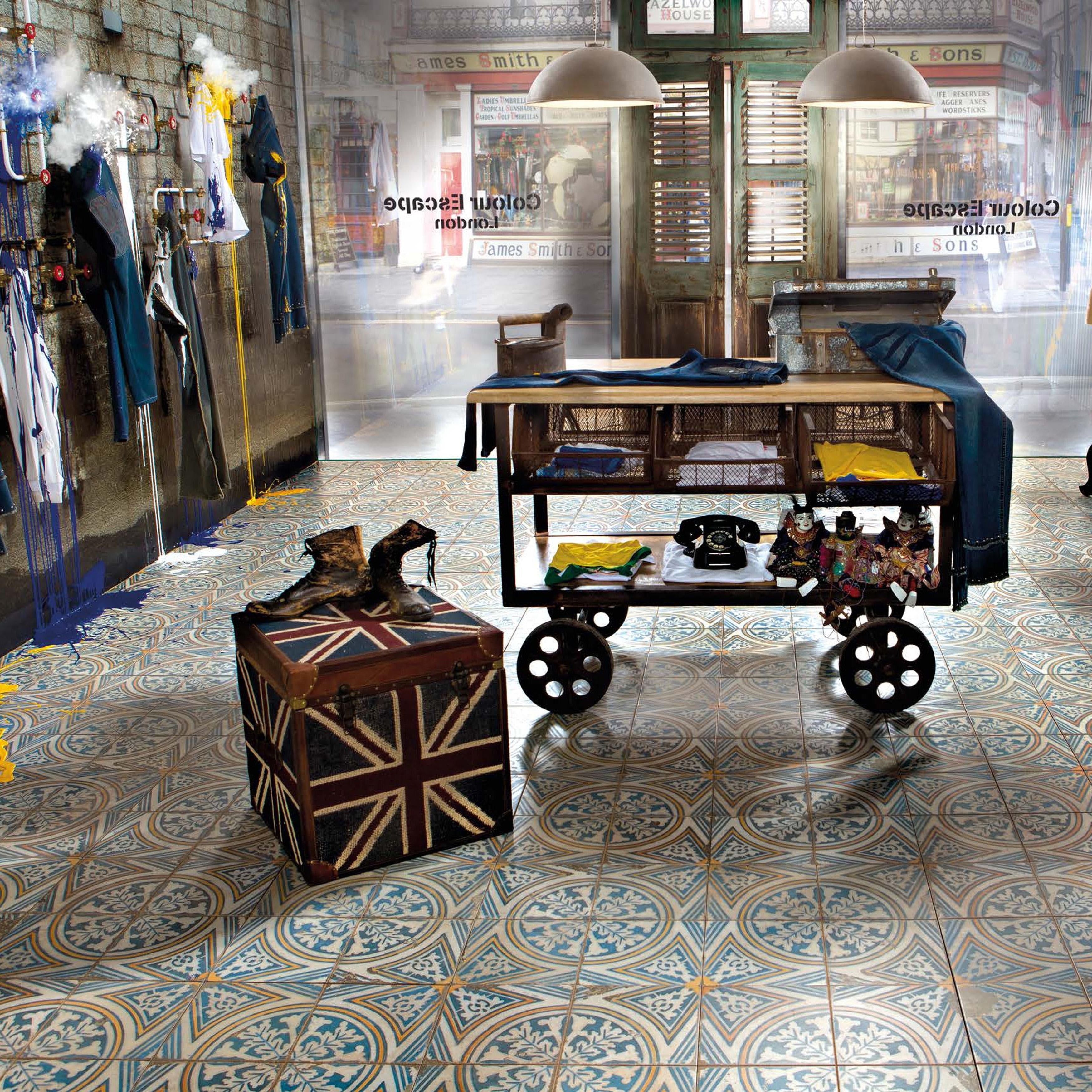 Somertile 17.63X17.63 Inch Royals Flatlands Ceramic Floor And Wall Tile 5 Tiles 11.02 Sqft.
