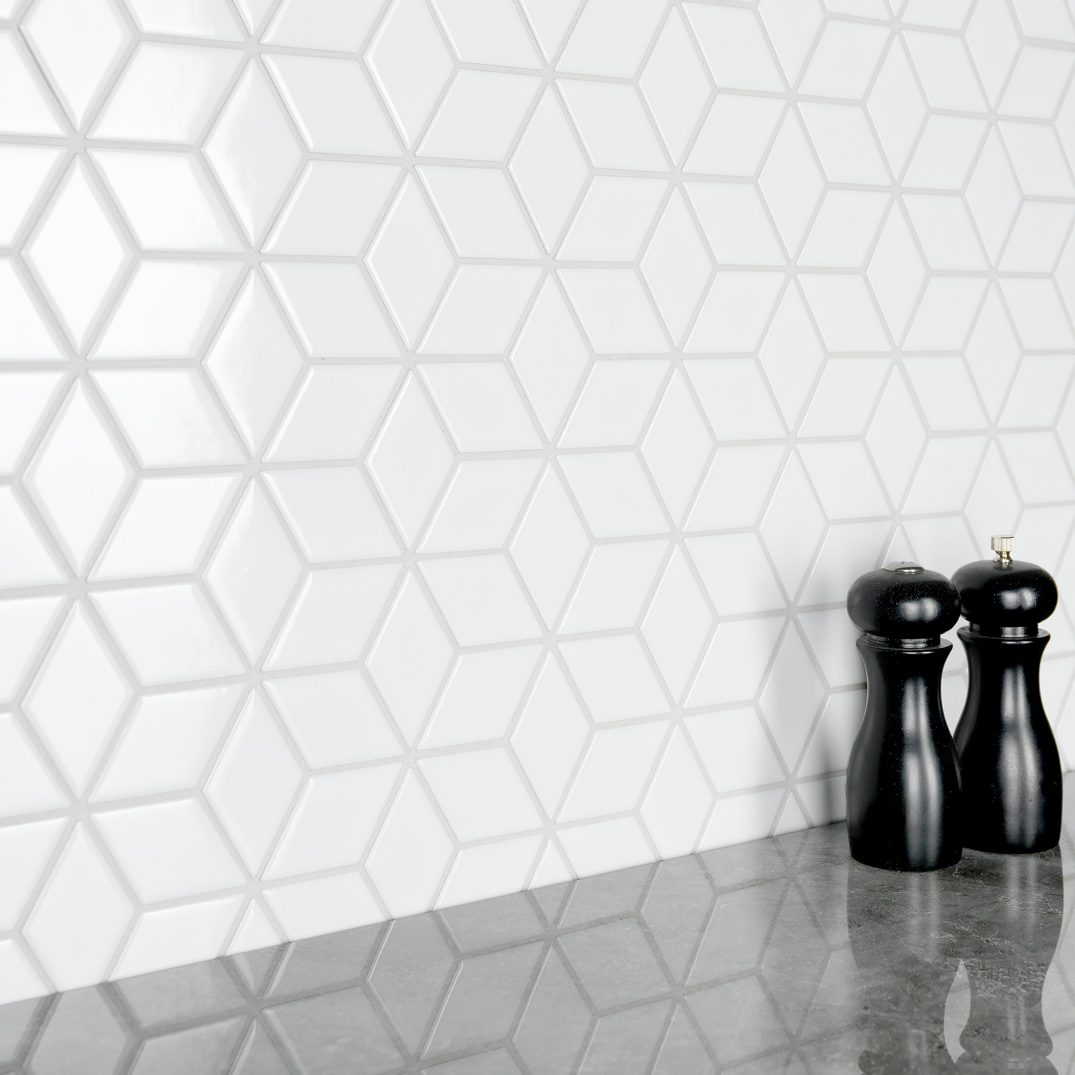 Somertile 10.5X12.125 Inch Victorian Rhombus Glossy White Porcelain Mosaic Floor And Wall Tile 10 Tiles 9.04 Sqft.