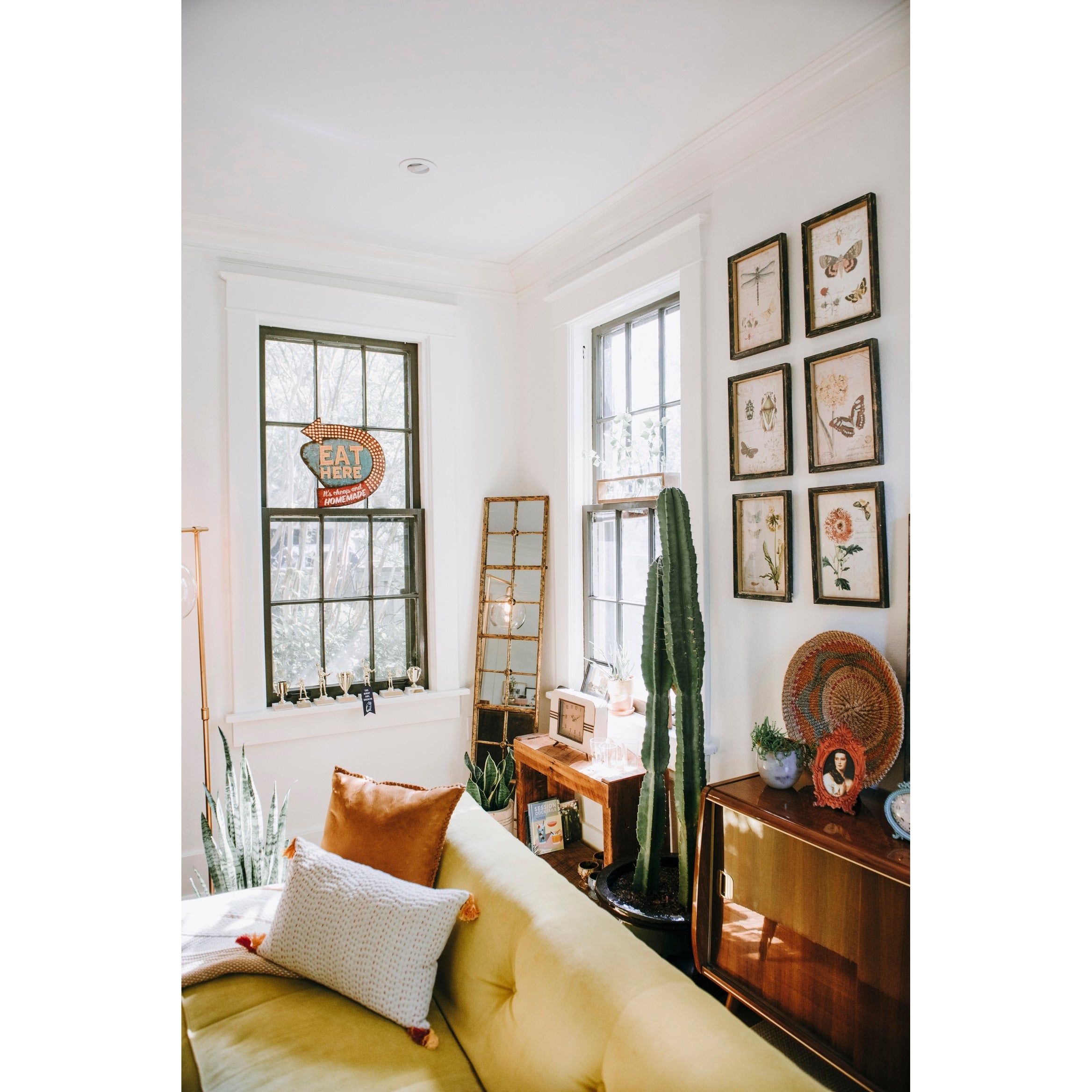 Divided Rectangle Mirror With Distressed Gold Frame Distressed Gold