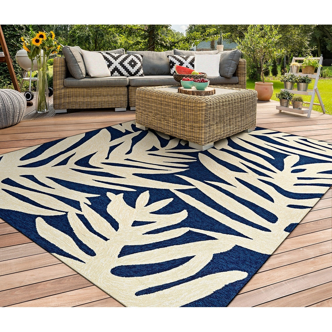 Miami Palm Navy Ivory Indoor Outdoor Area Rug 56 X 8