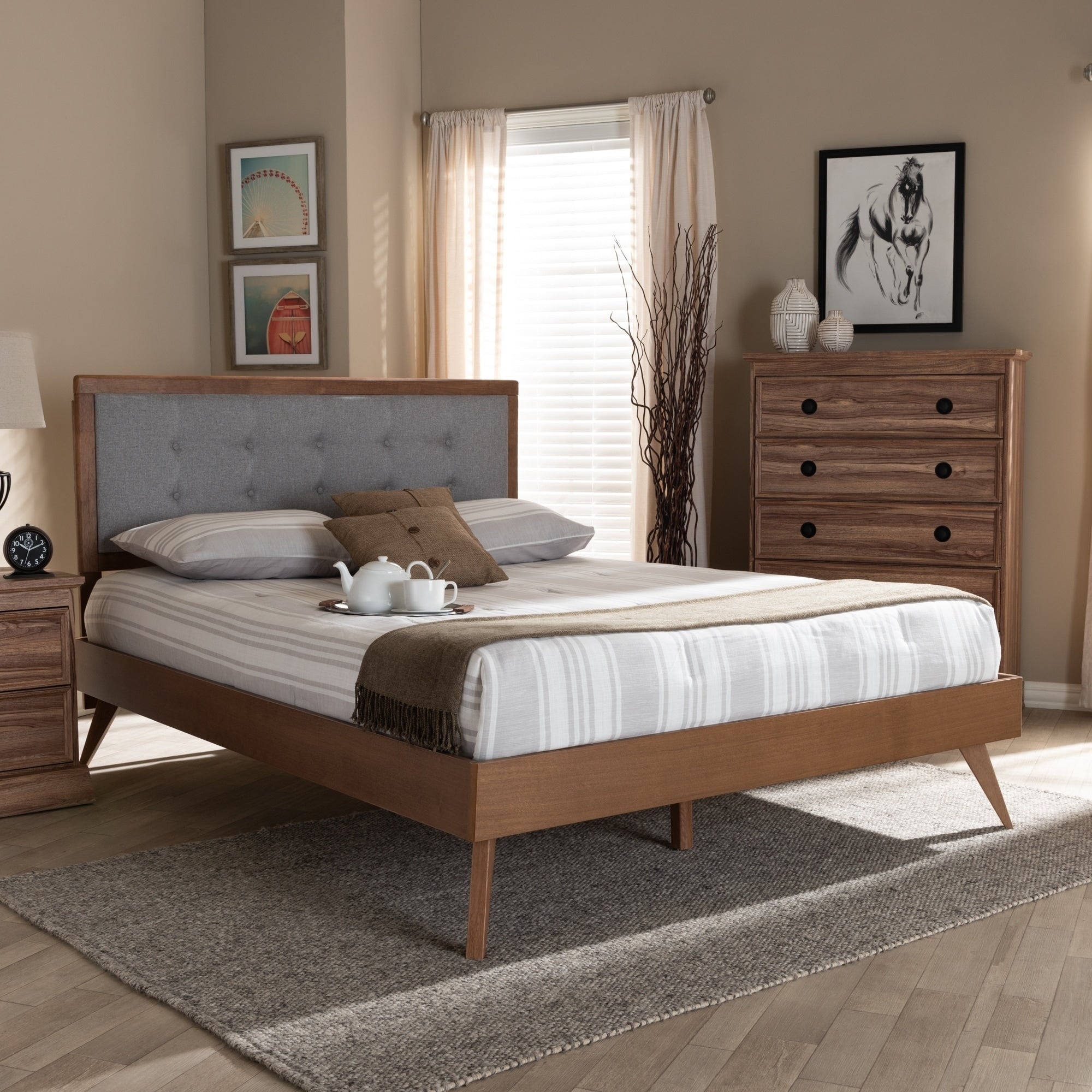 Carson Carrington Ulas Mid Century Fabric Platform Bed