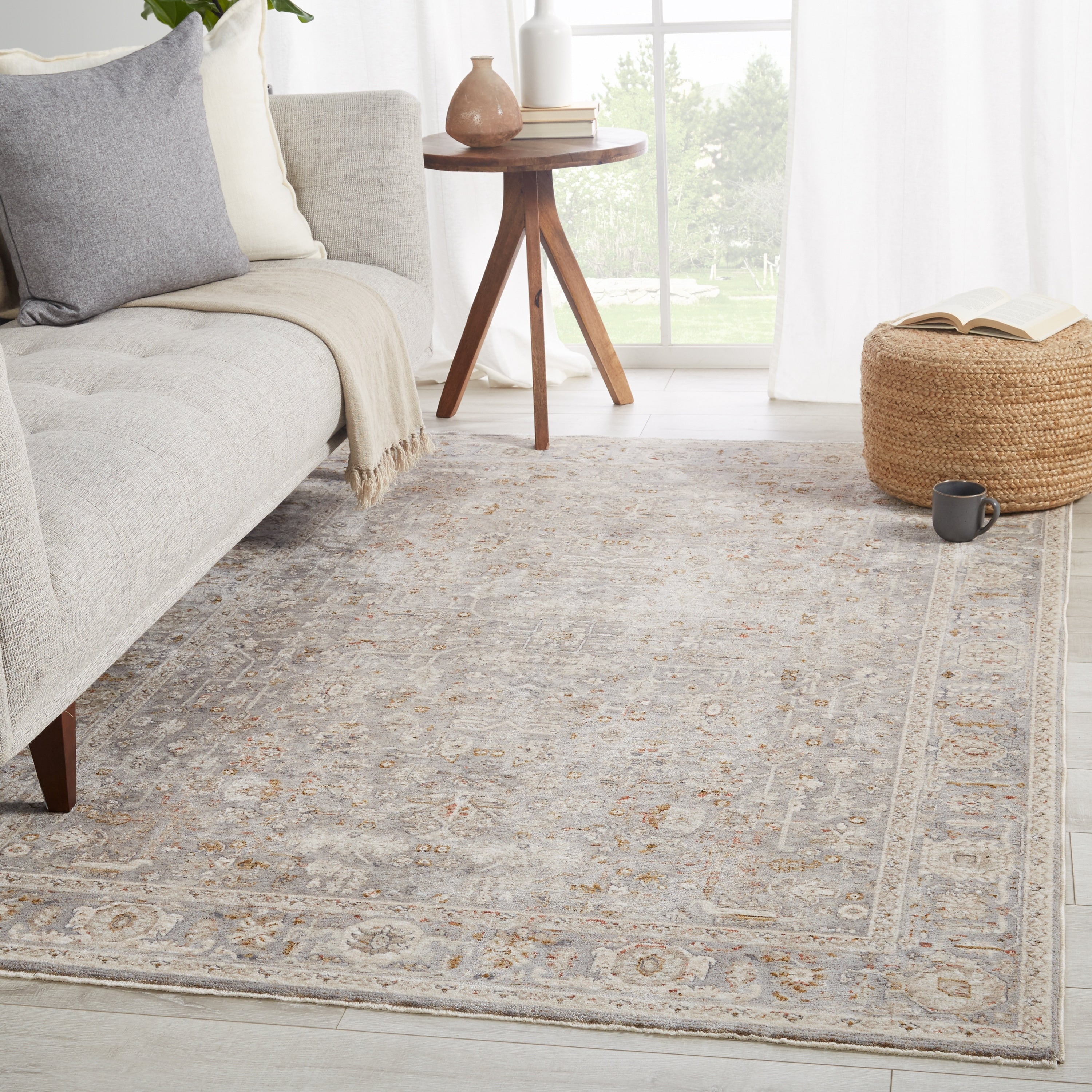 Mireya Oriental Gray Cream Area Rug
