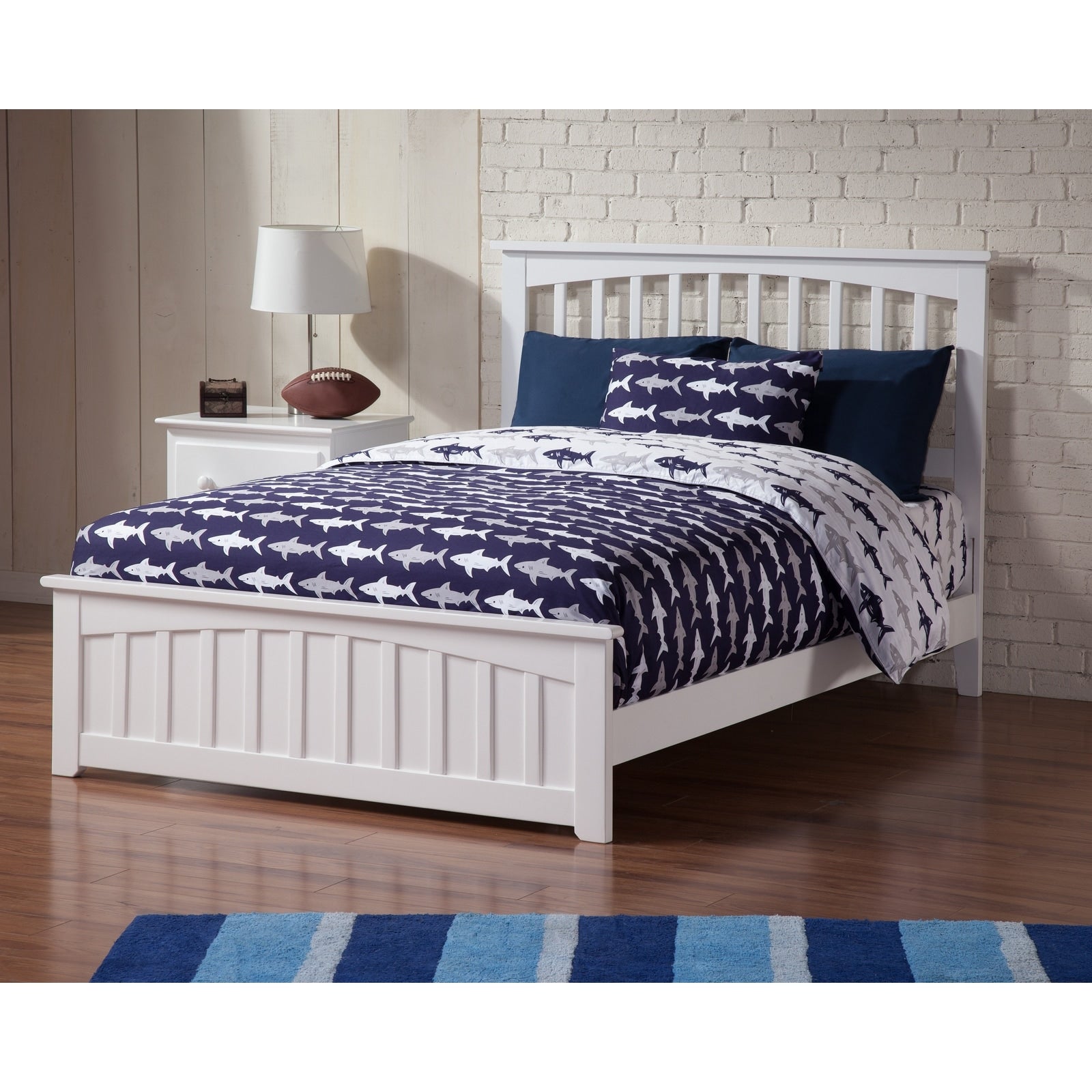 Mission Full Bed With Matching Foot Board In White