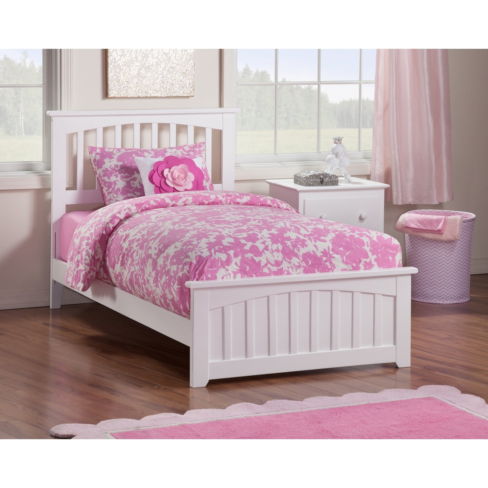 Mission Twin Xl Bed With Matching Foot Board In White