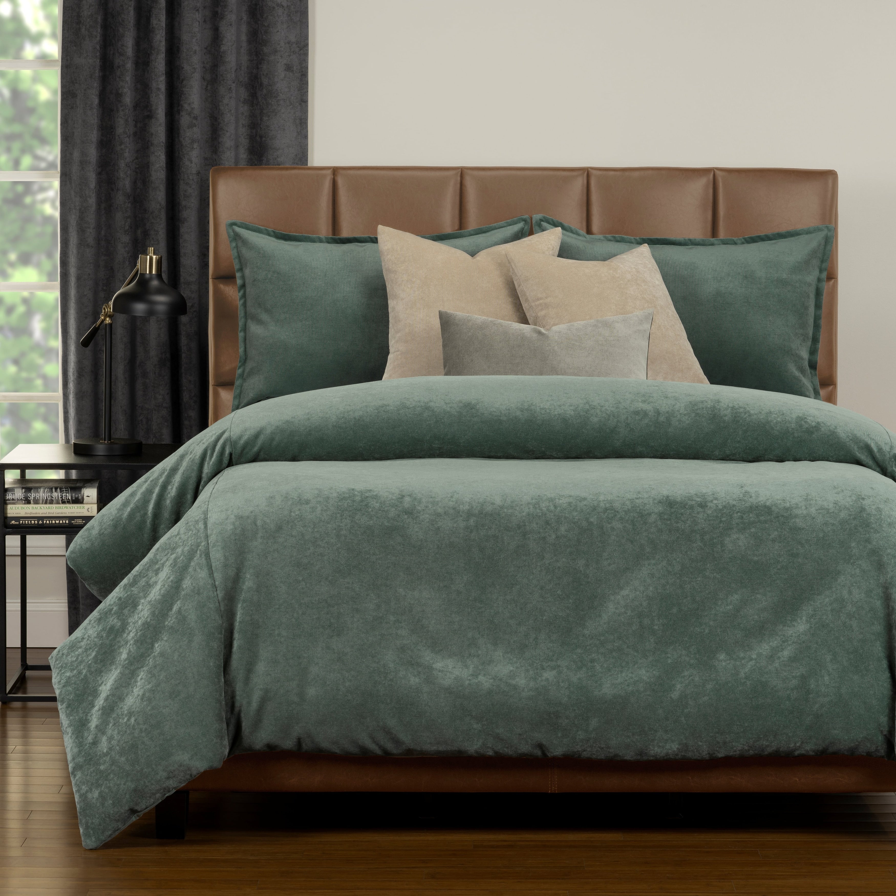 Mixology Padma 7 Piece Duvet Cover And Insert Set