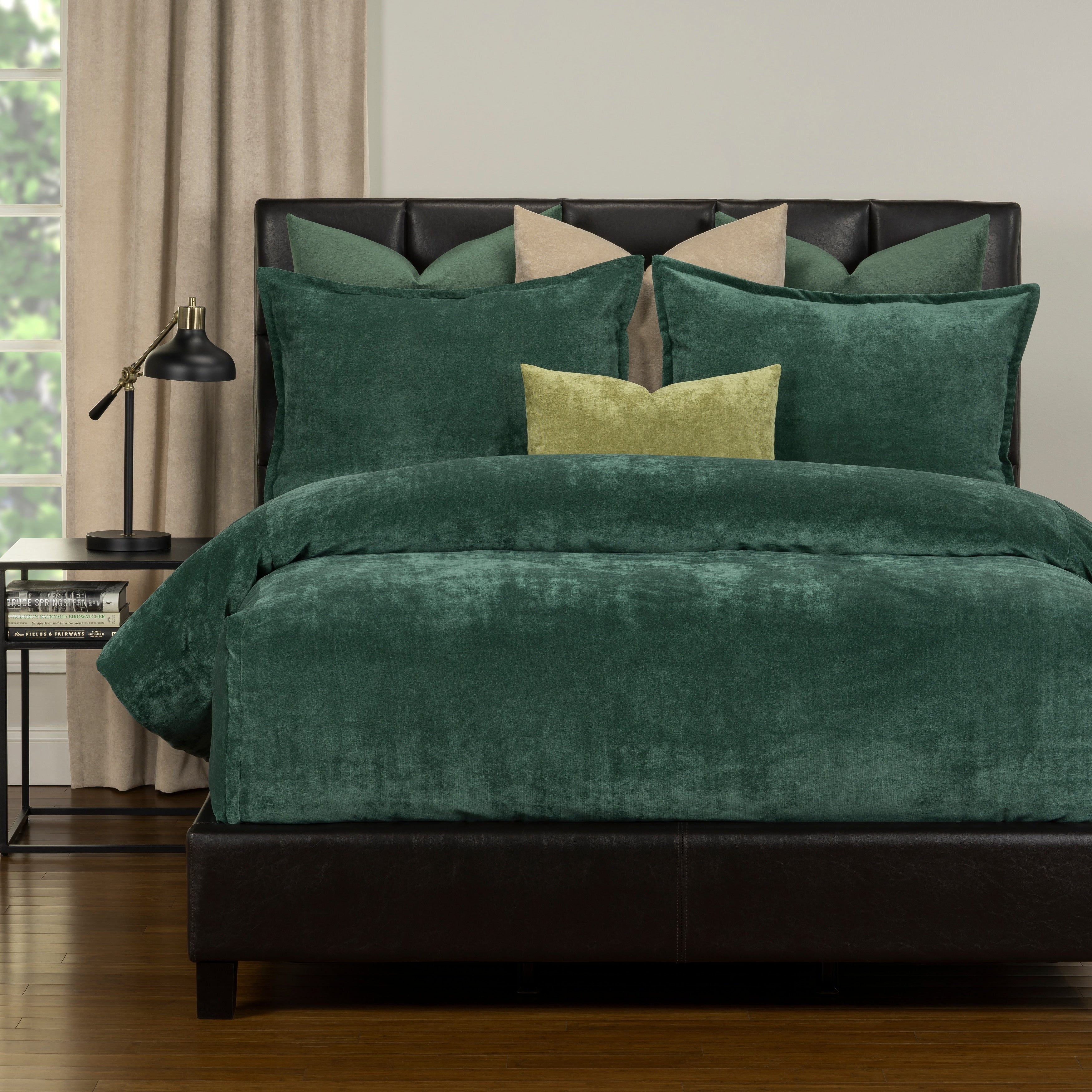 Mixology Padma Velvet 7 Piece Bedcap Comforter Set