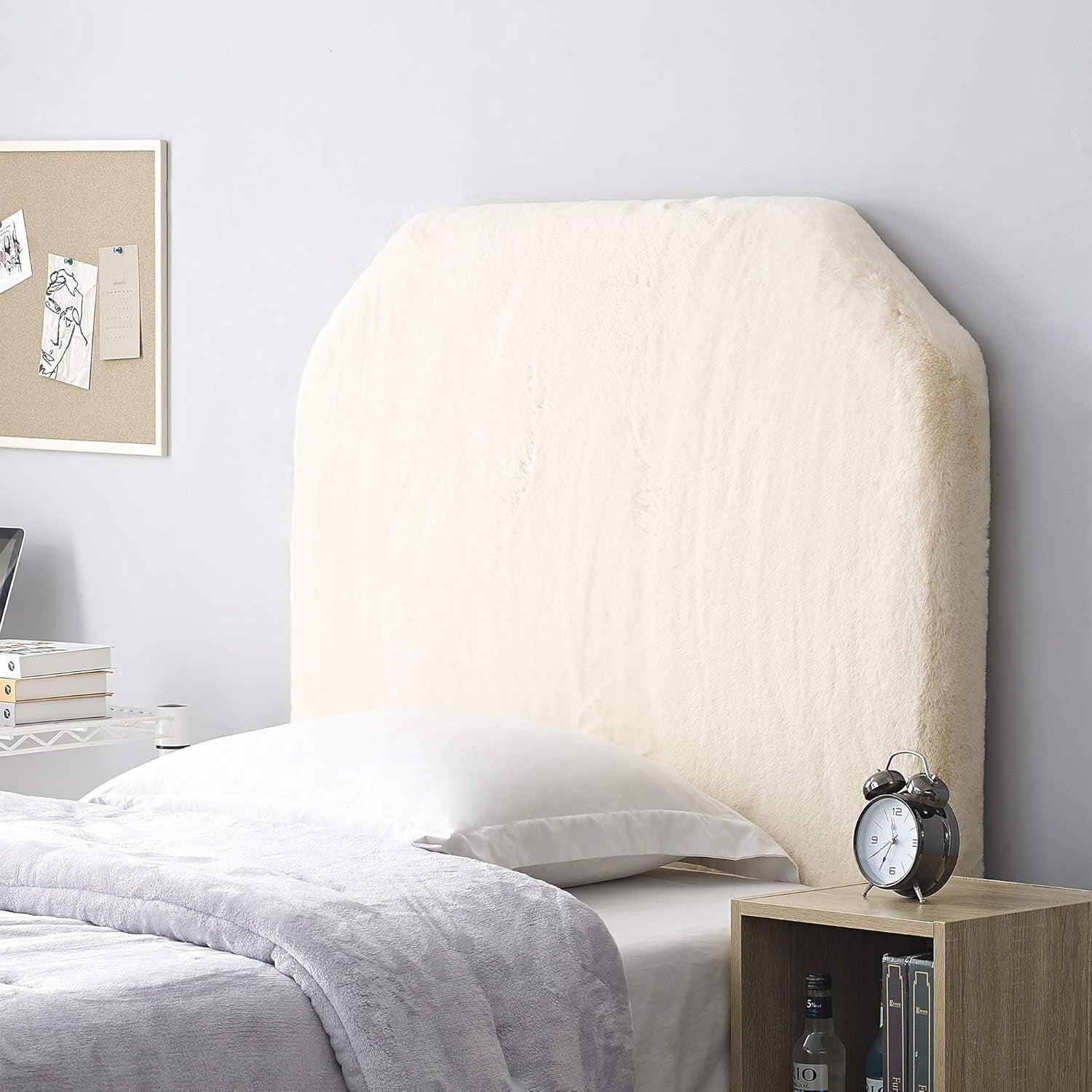 Mo Bunny Love College Headboard Plush Chunky