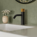 Modern 1 Handle Single Hole Bathroom Faucet With Anti Slip Handle
