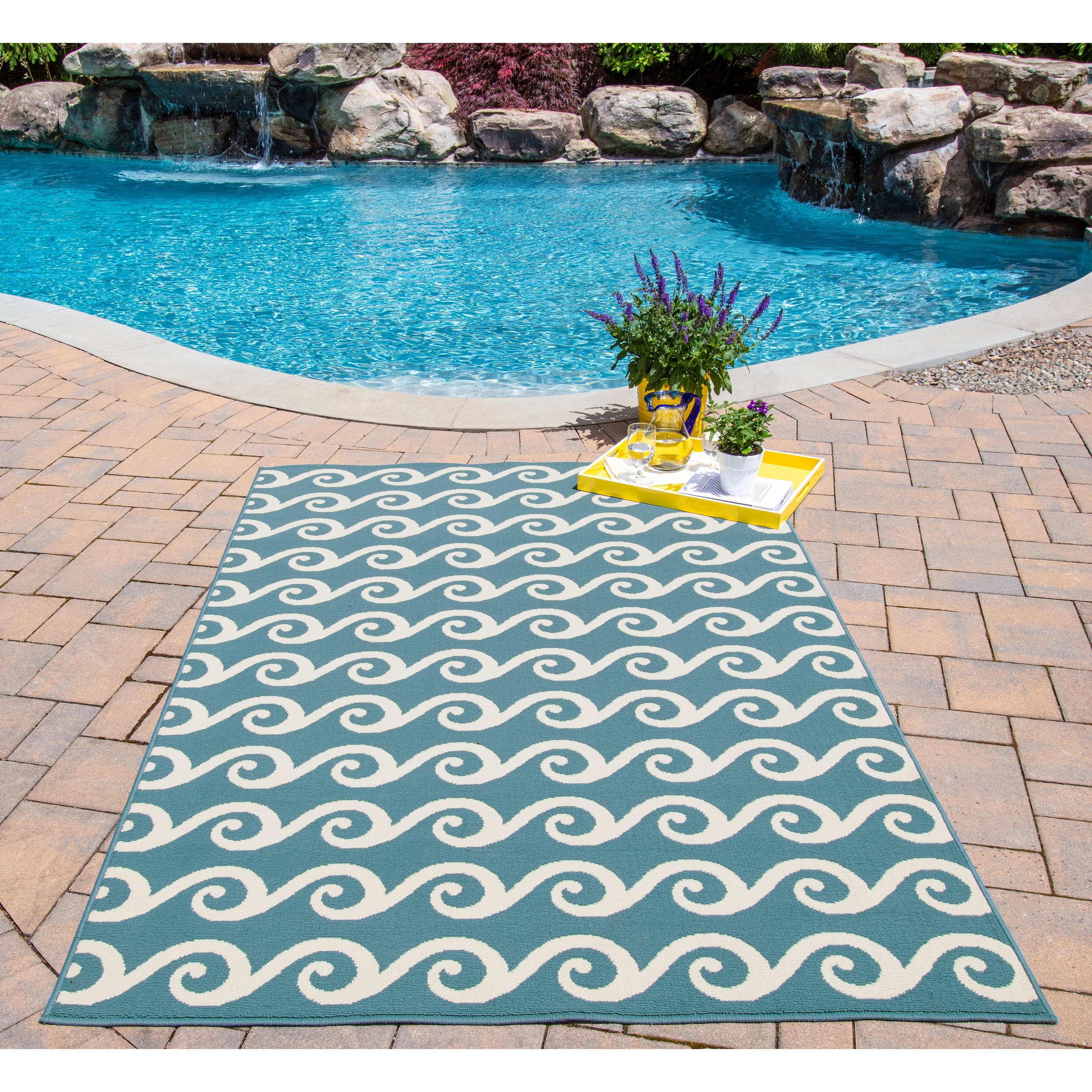 Momeni Baja Waves Blue Indoor Outdoor Area Rug 53 X 76