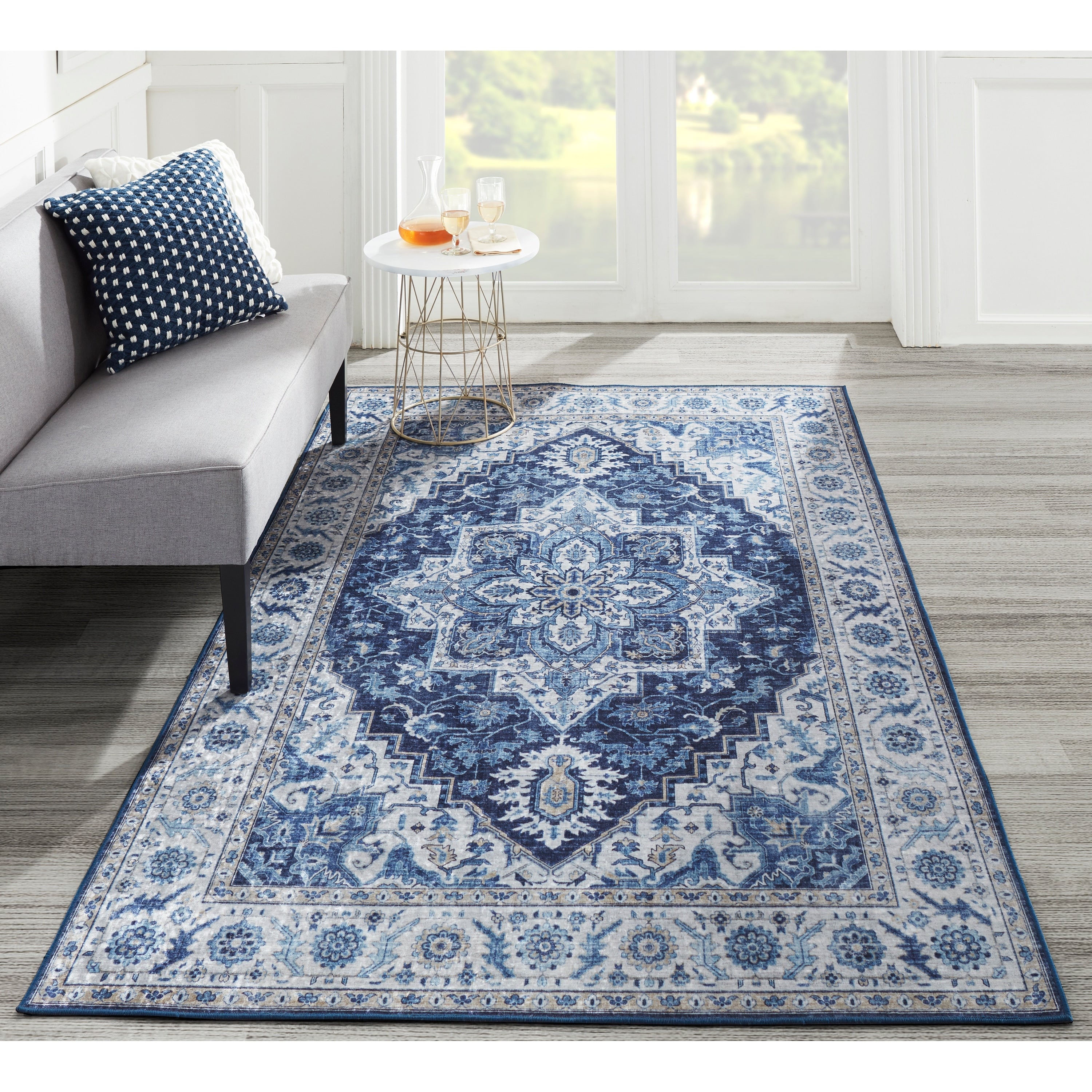 Momeni Karachi Traditional Area Rug