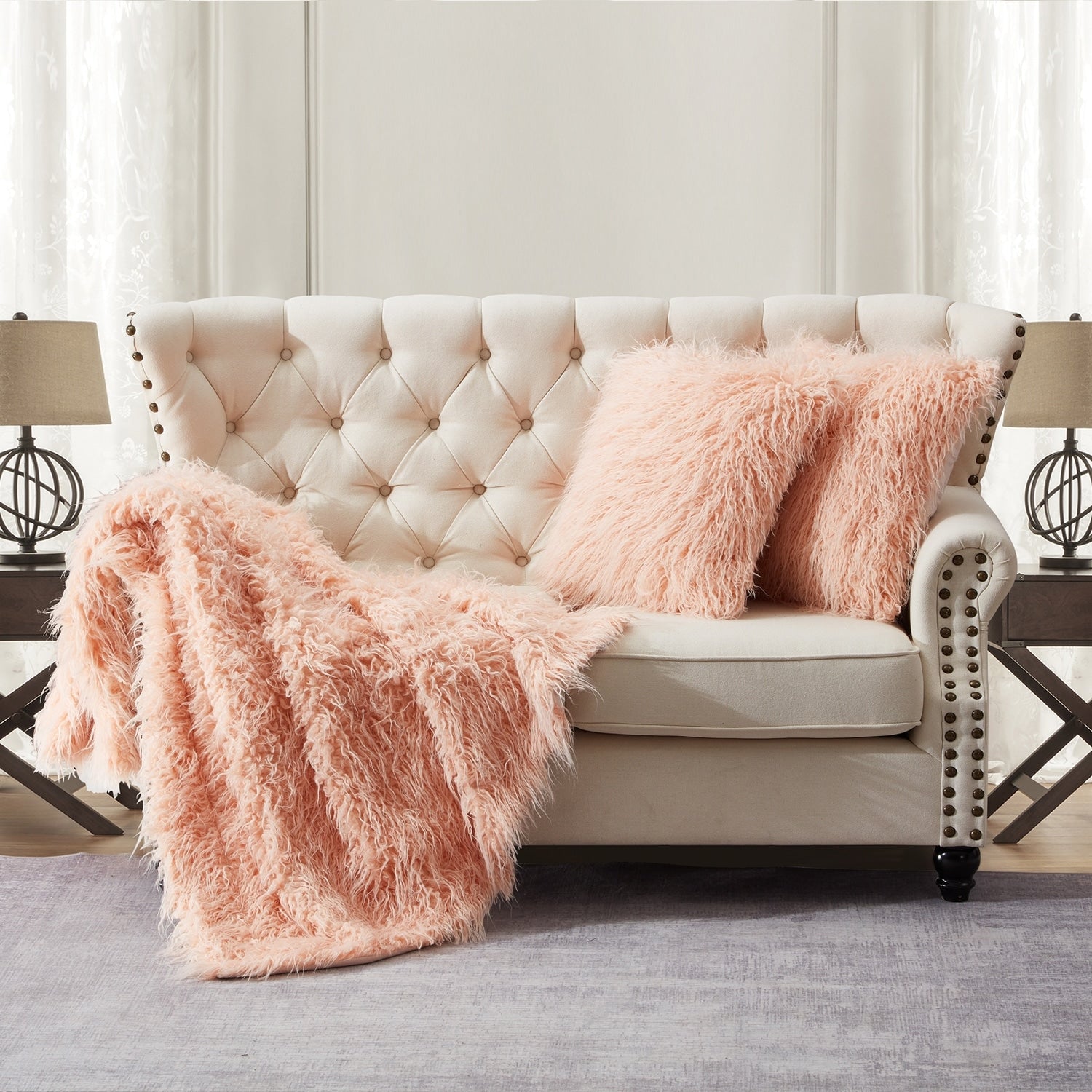 Mongolian Fauxfur Throw With 2 Pillow Shell Combo Set