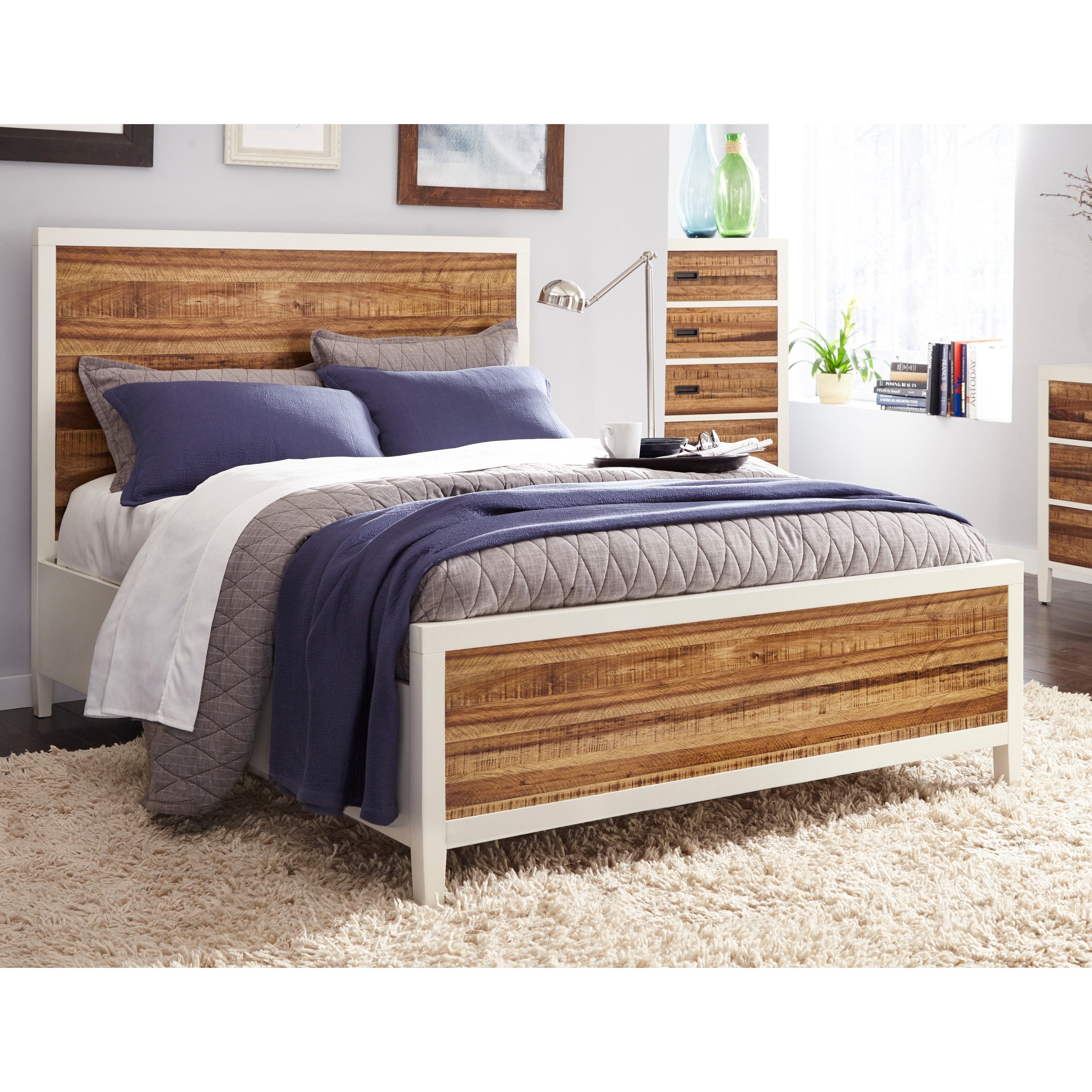Montana Platform Bed In White Lacquer And Natural Sengon