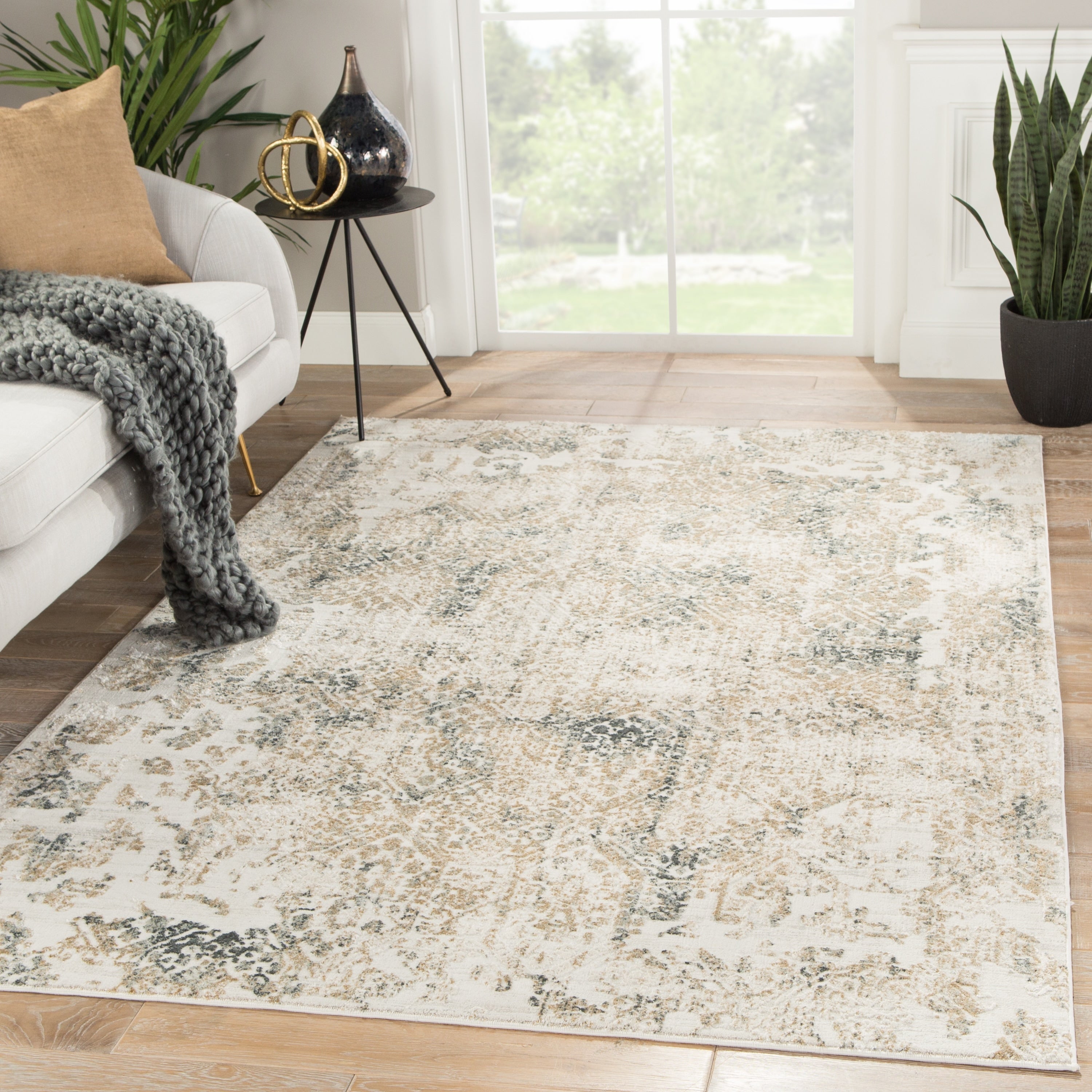 Nadine Geometric Ivory Gray Area Rug 2X3
