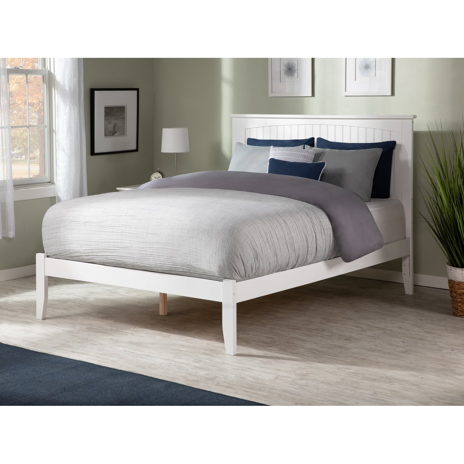 Nantucket King Platform Bed With Open Foot Board In White