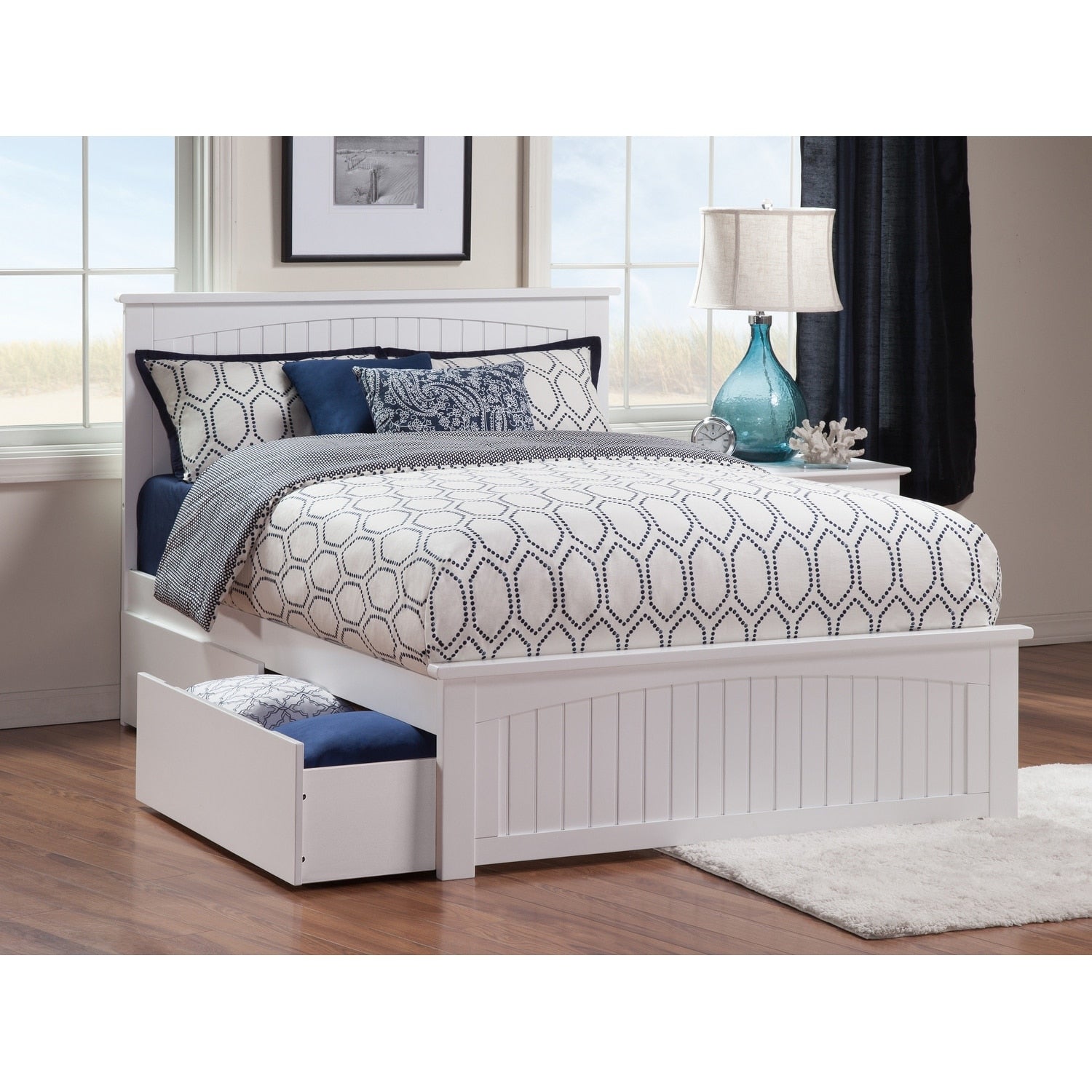 Nantucket Queen Bed With Matching Foot Board With 2 Urban Bed Drawers In White
