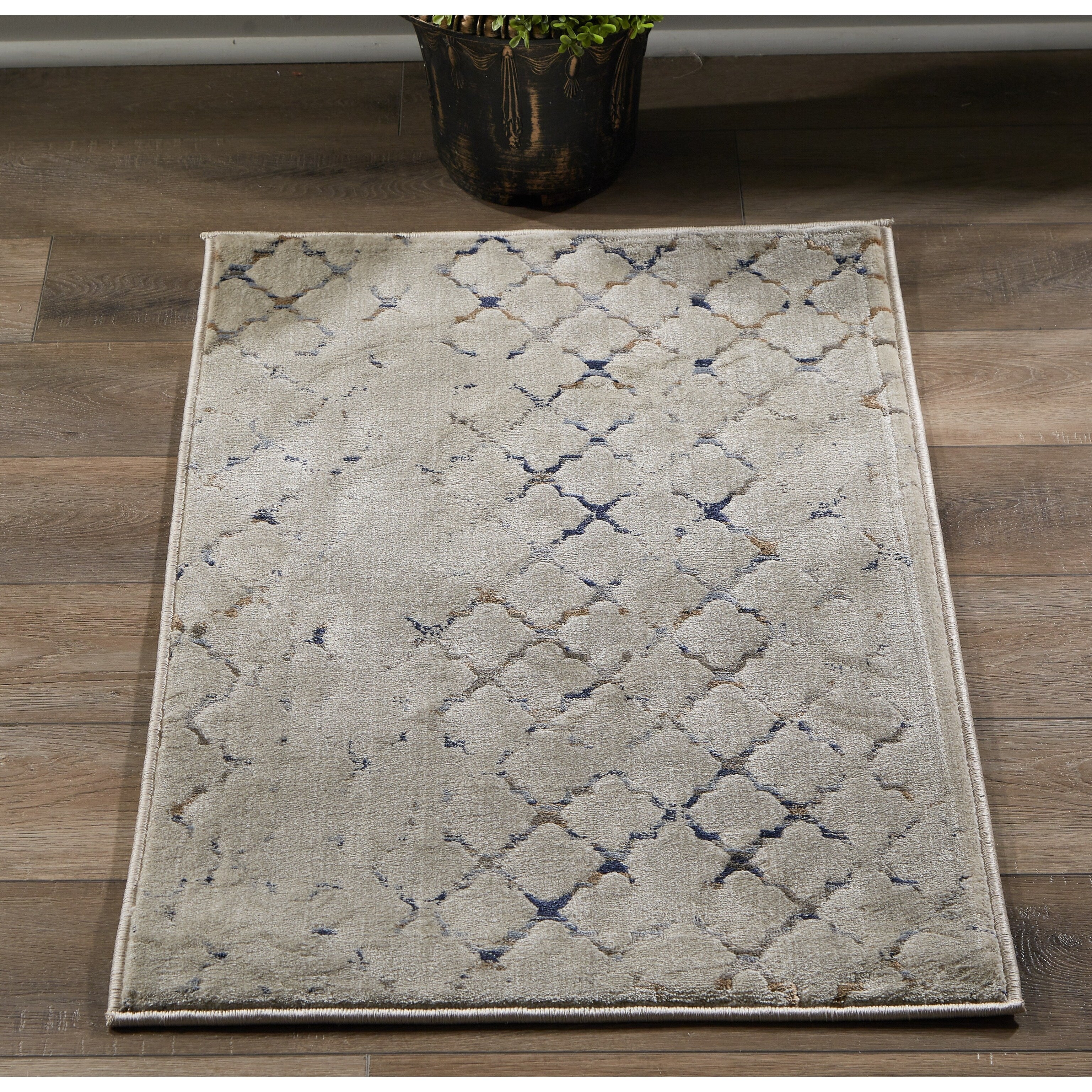 Napoli Collection Beige Grey Trellis Area Rug