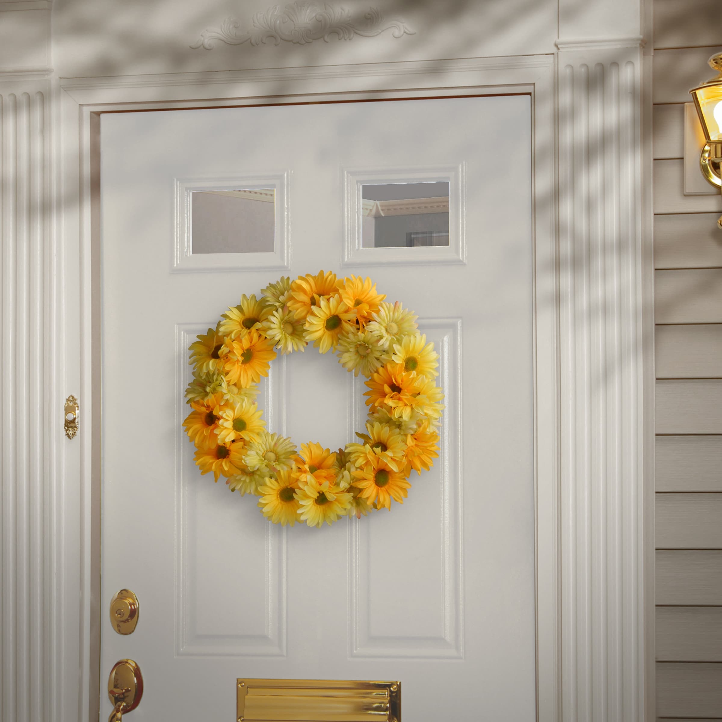 Cosmos Yellow 19 Inch Wreath