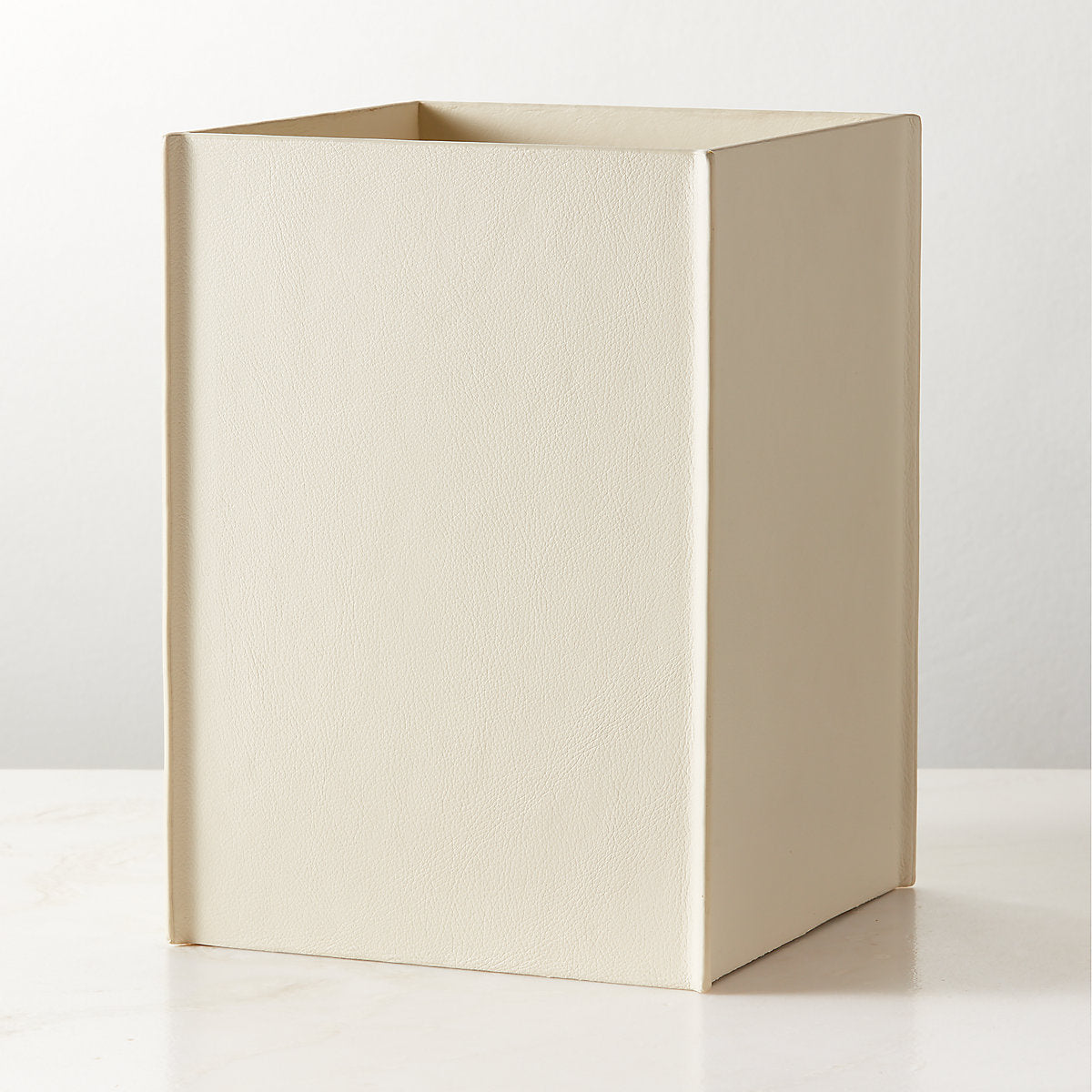 Nezzo White Leather Letter Tray
