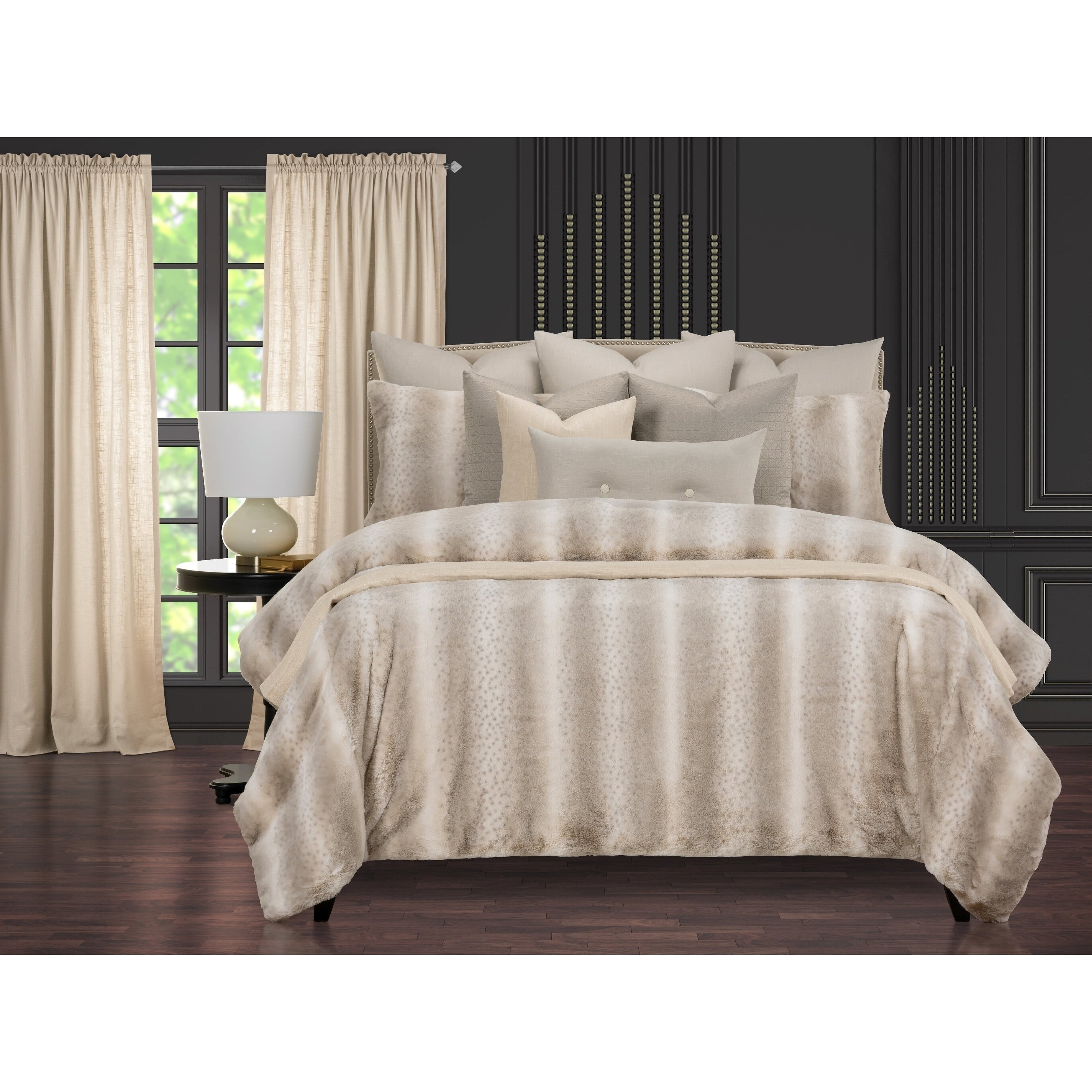 Night On The Town Fabulous Faux Fur Supreme Duvet Cover And Insert Set
