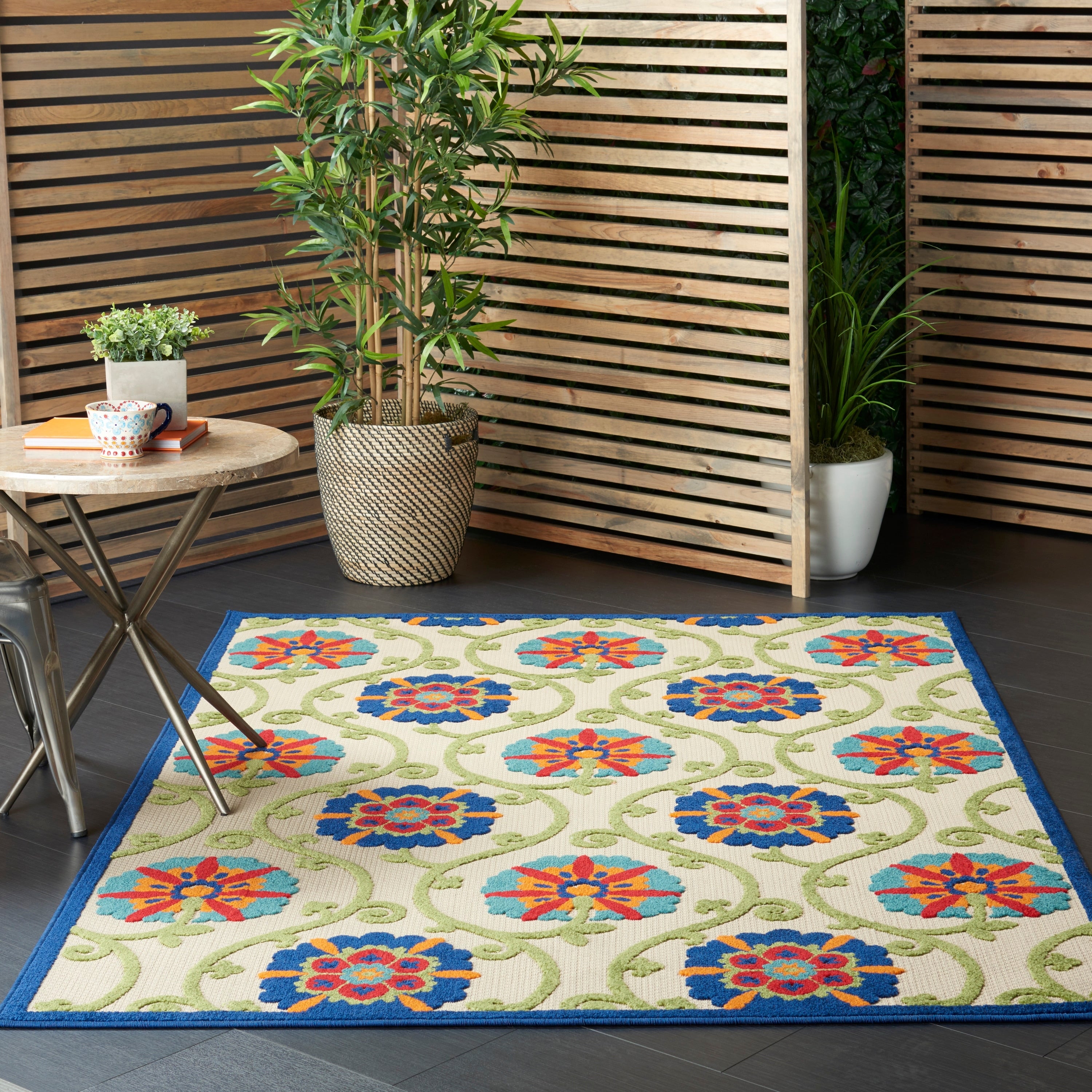 Havenside Home Lanikai Indoor Outdoor Floral Rug