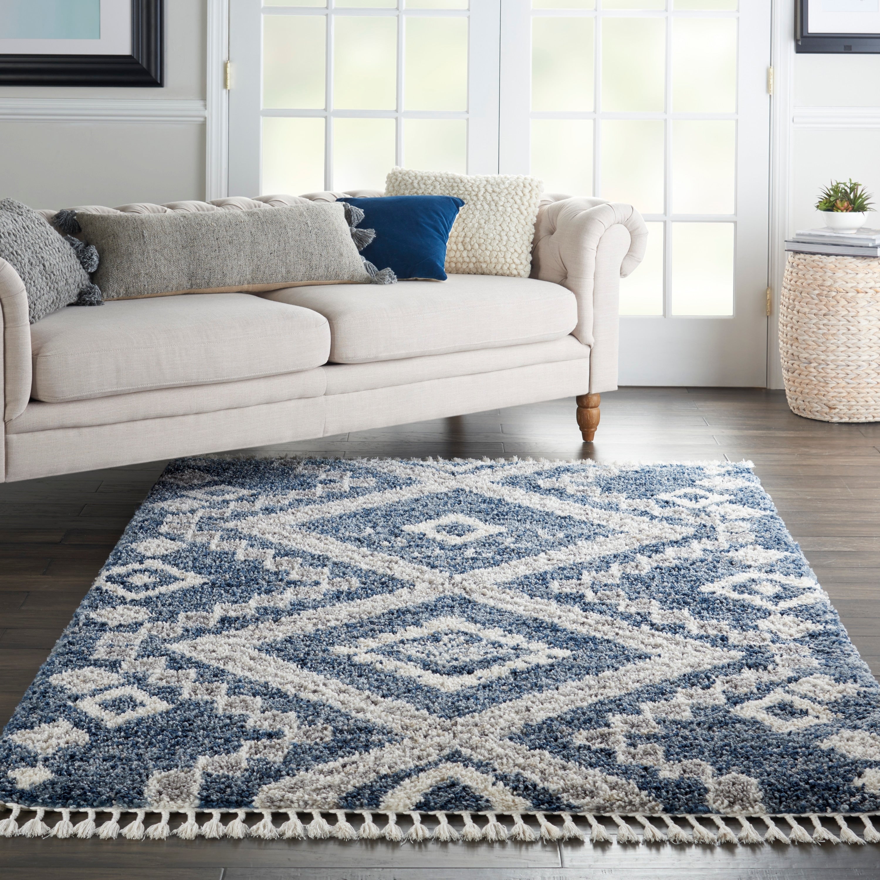 Nourison Contemporary Scandinavian Shag Rug