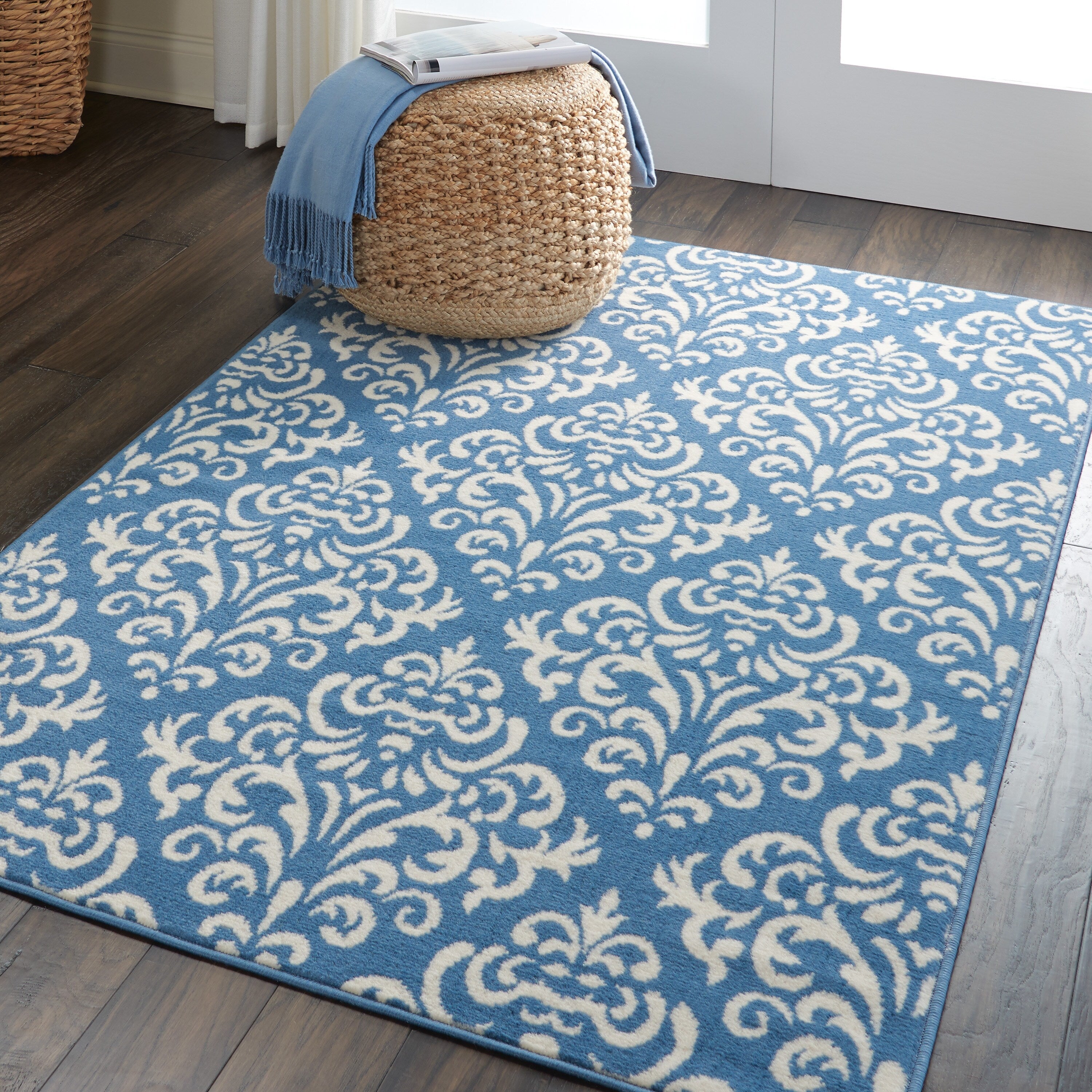 Nourison Grafix White Navy Blue Damask Round Rug 53 X 53