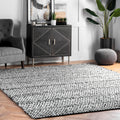 Nuloom Flatweave Chevron Striped Indoor Outdoor Patio Silver Rug 4 X 6 4 X 6