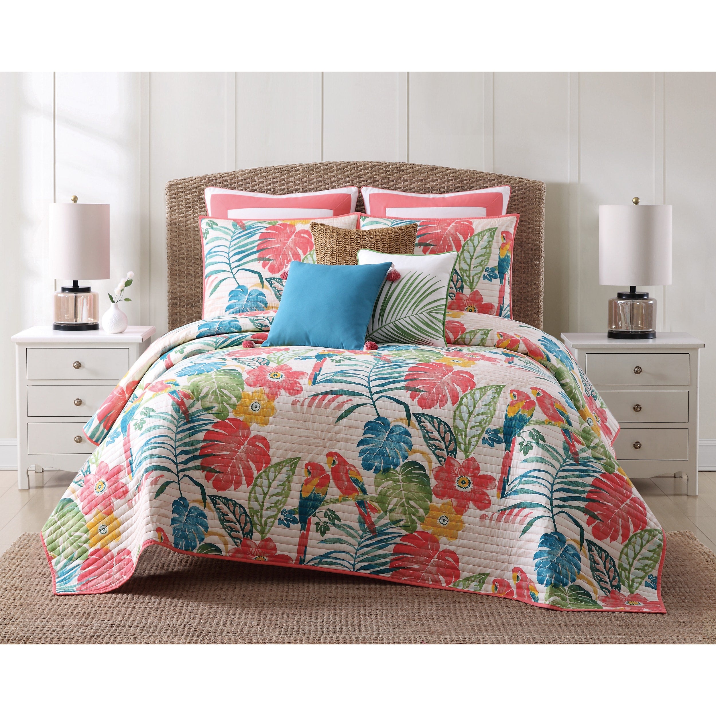 Oceanfront Resort Coco Paradise Printed Cotton 3 Piece Quilt Set