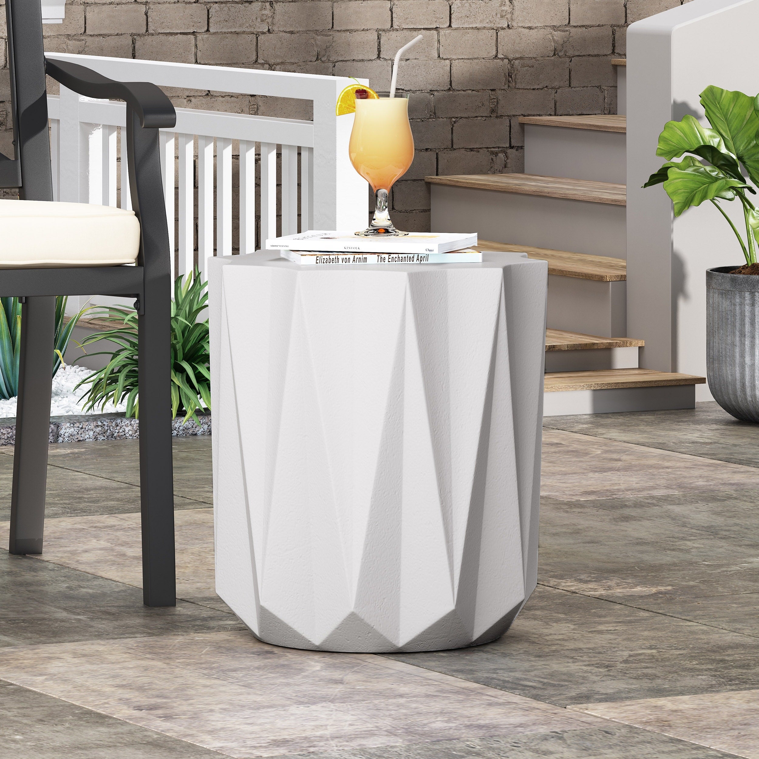 Outdoor Lightweight Concrete Side Table 18.52