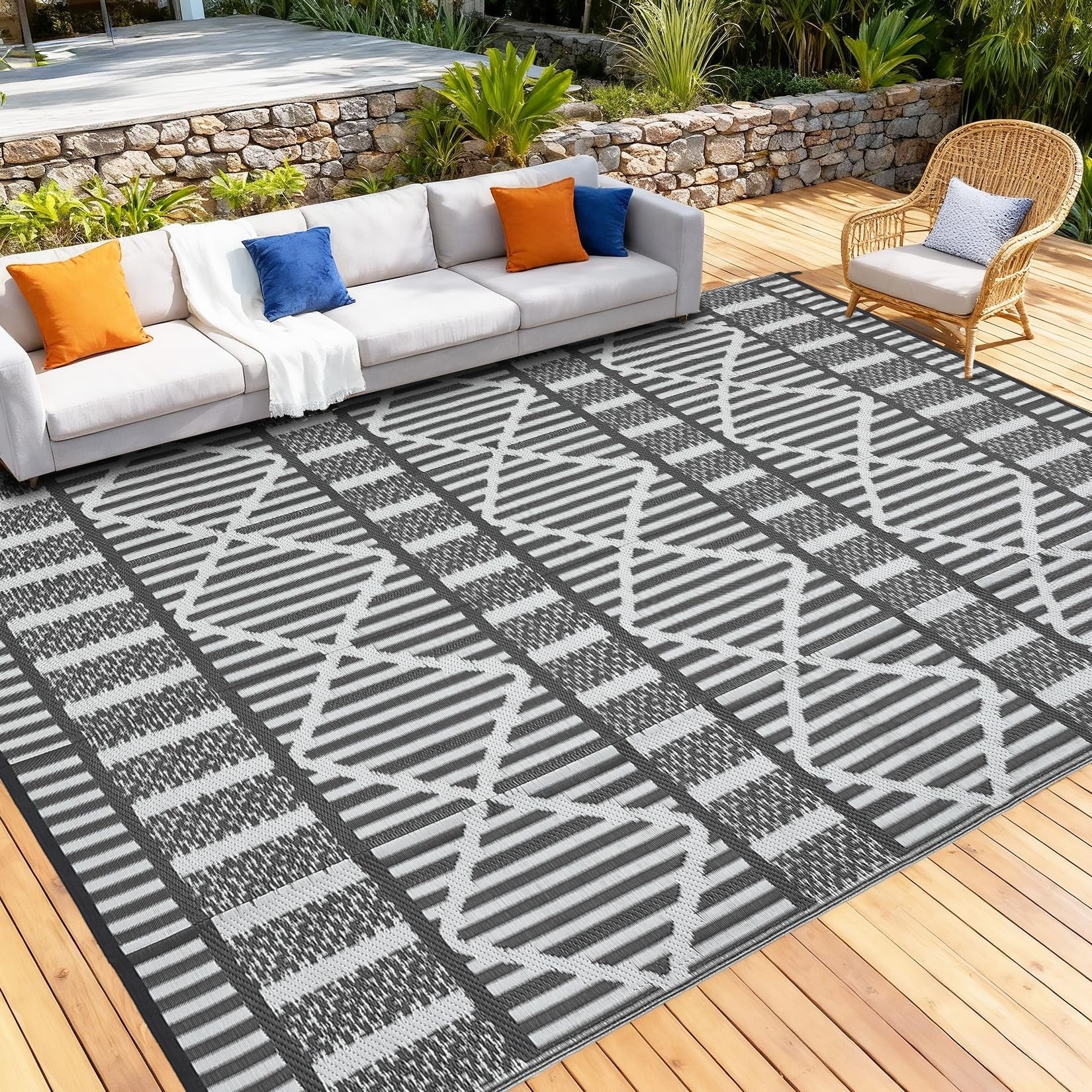 Outdoor Rug Waterproof Reversible Plastic Rug Easy Clean For Rv Patio Balcony Camping