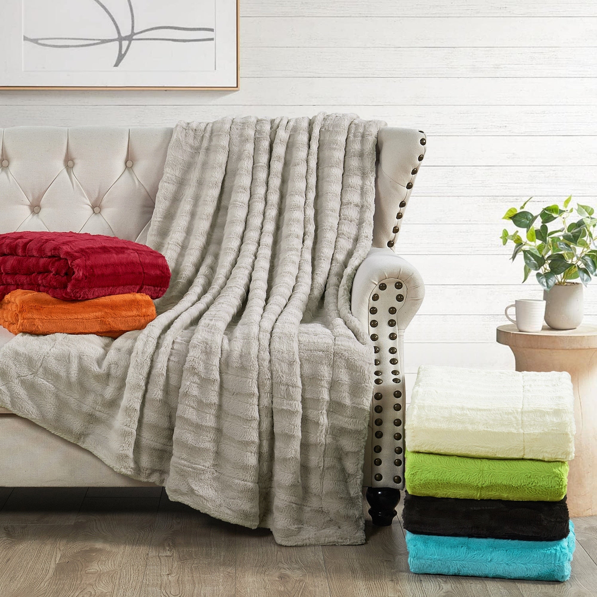 Boon Oversized Derby Double Sided Faux Fur Throw