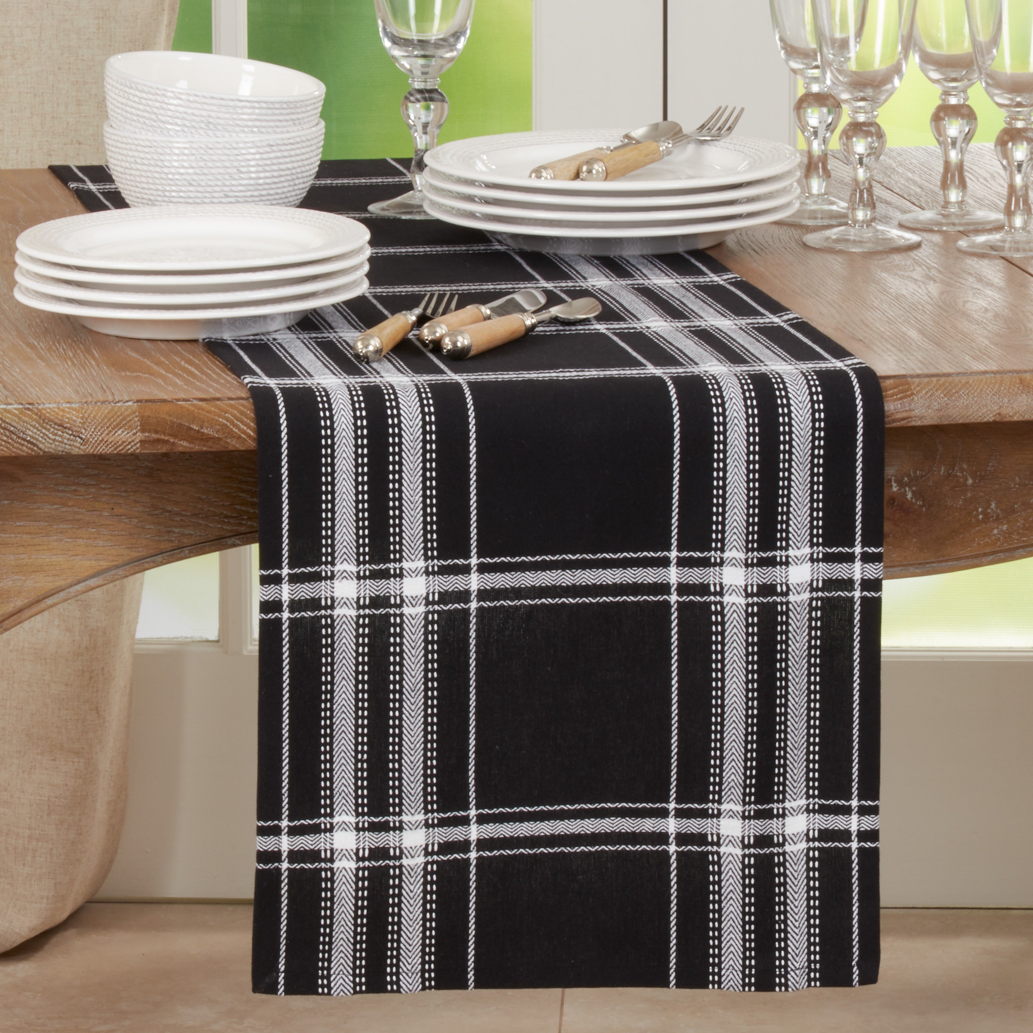 Paid Design Table Runner 16 X72