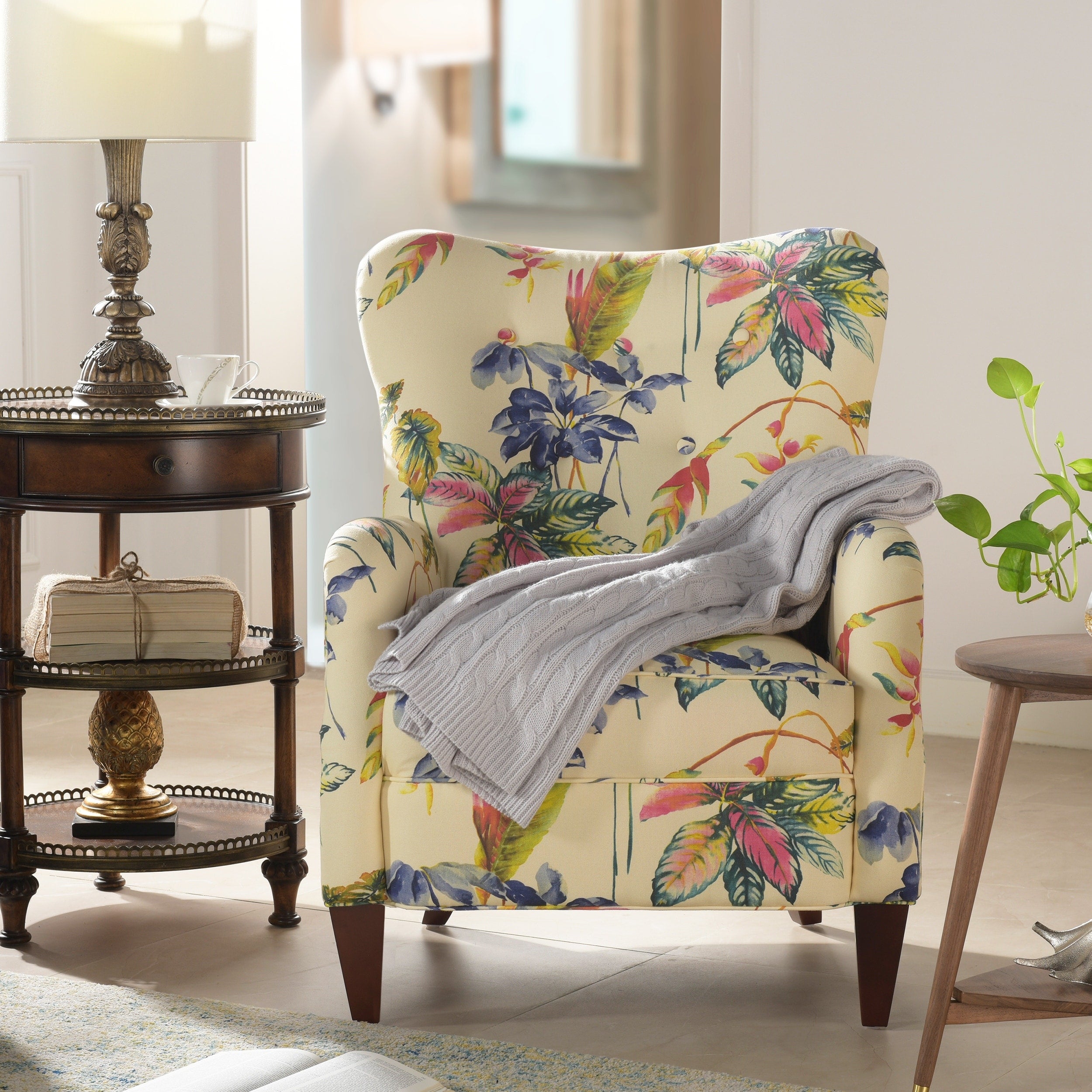 Palma 32W Linen Upholstered Lounge Arm Chair