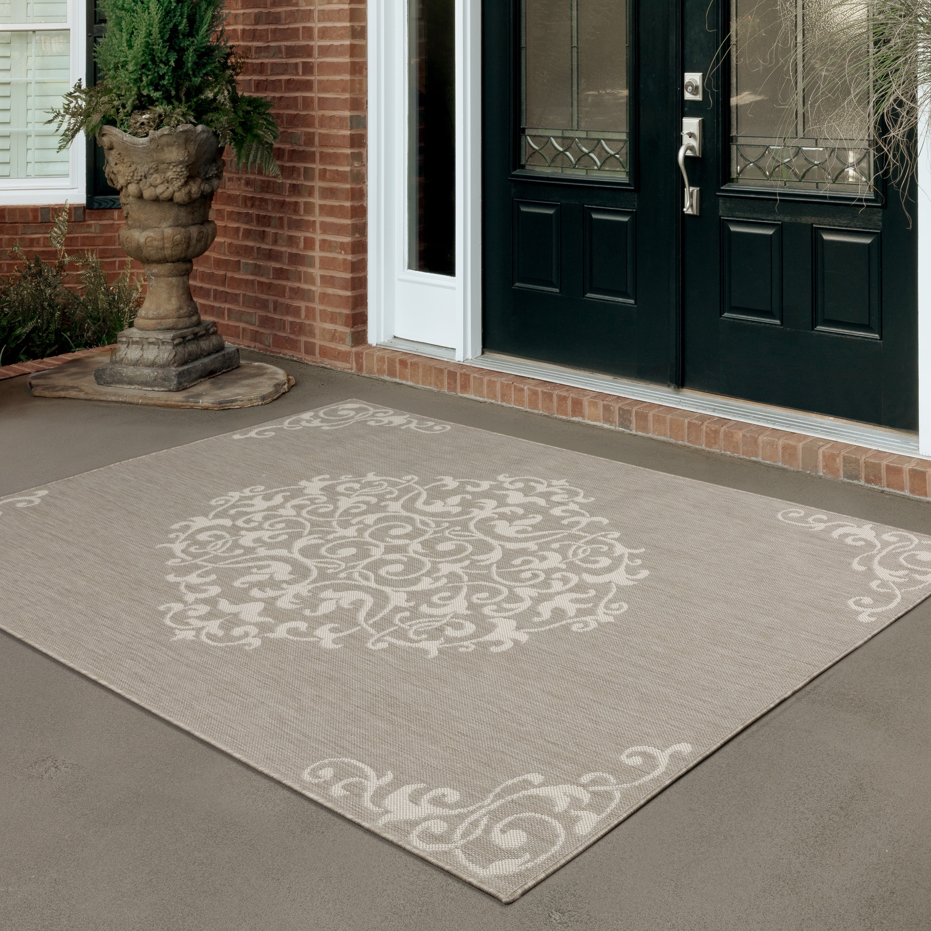 Palmetto Center Medallion Indoor Outdoor Area Rug