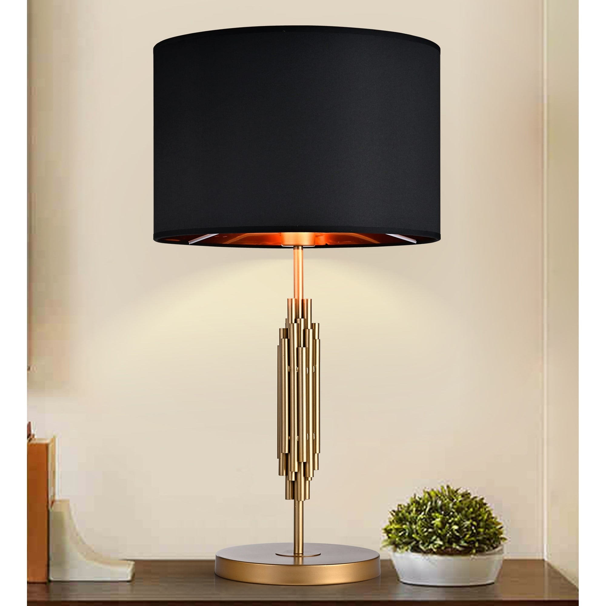 Pathra Matte Gold With 1 Light Bulb Table Lamp