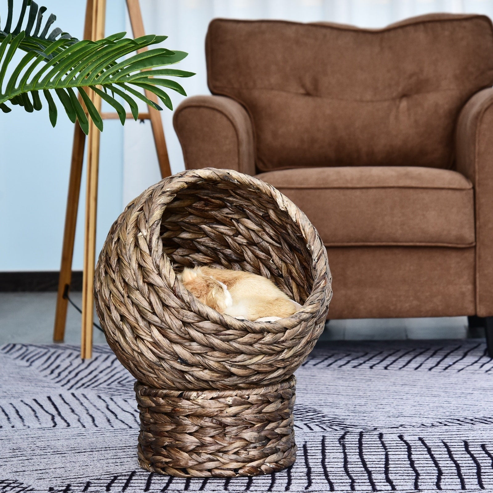 Pawhut 20 Natural Braided Banana Leaf Elevated Cat Bed Basket With Cushion Grey