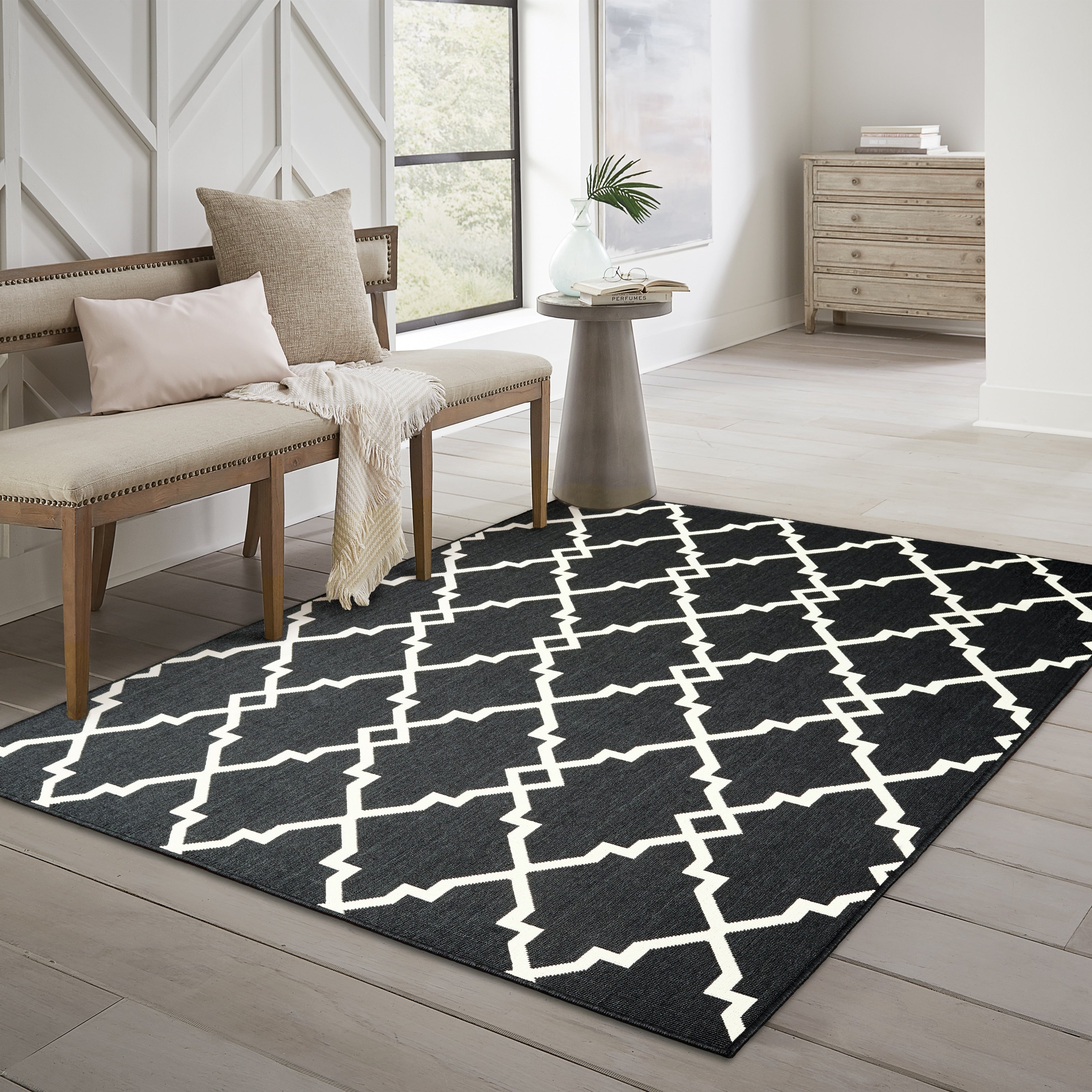 Ornate Lattice Black Ivory Loop Pile Indoor Outdoor Area Rug 86 X 13
